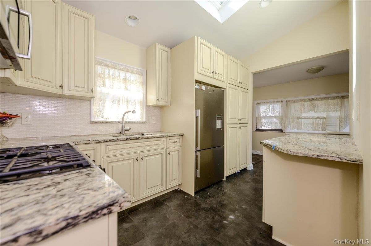 9 Magnolia Place Unit: 1 thumbnail 11