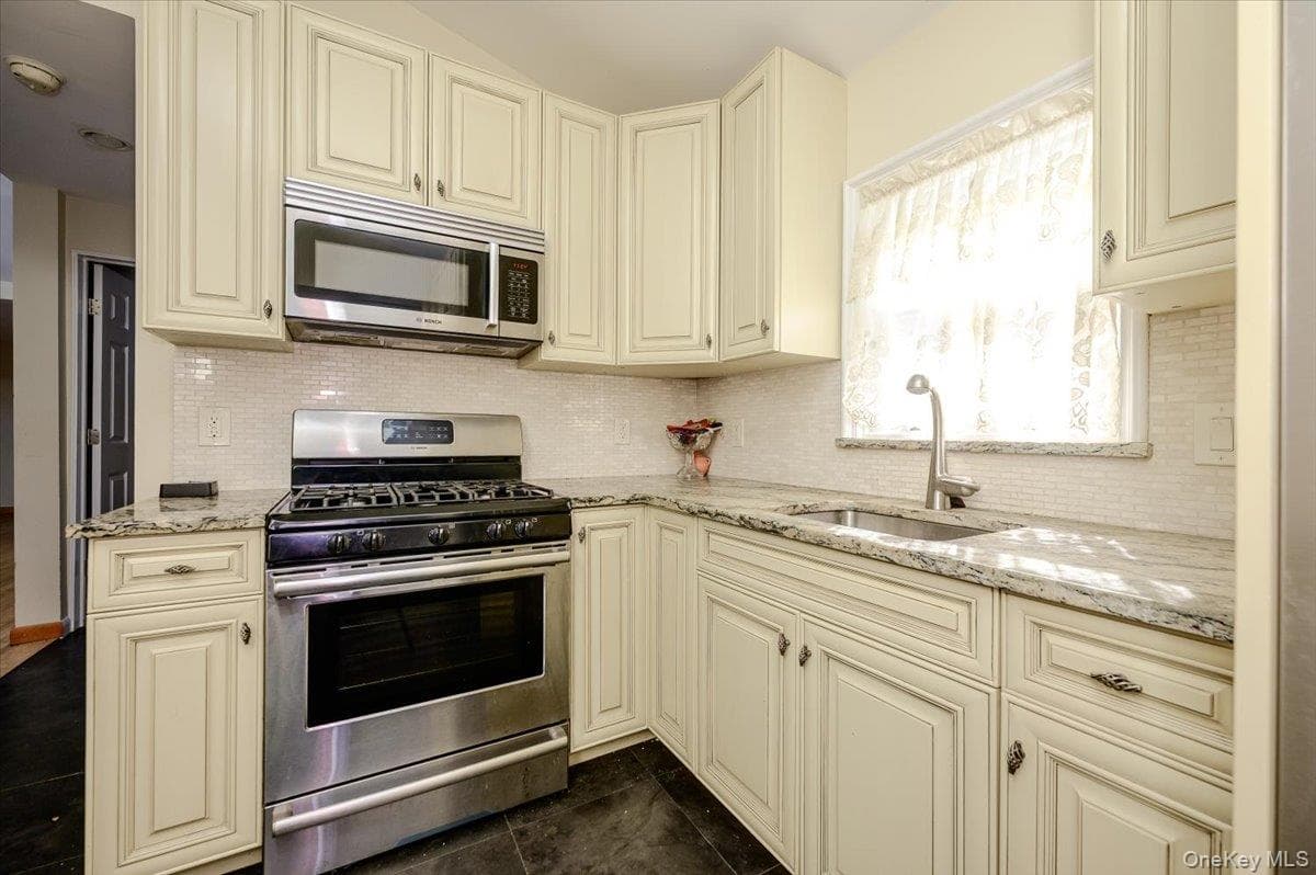 9 Magnolia Place Unit: 1 thumbnail 9
