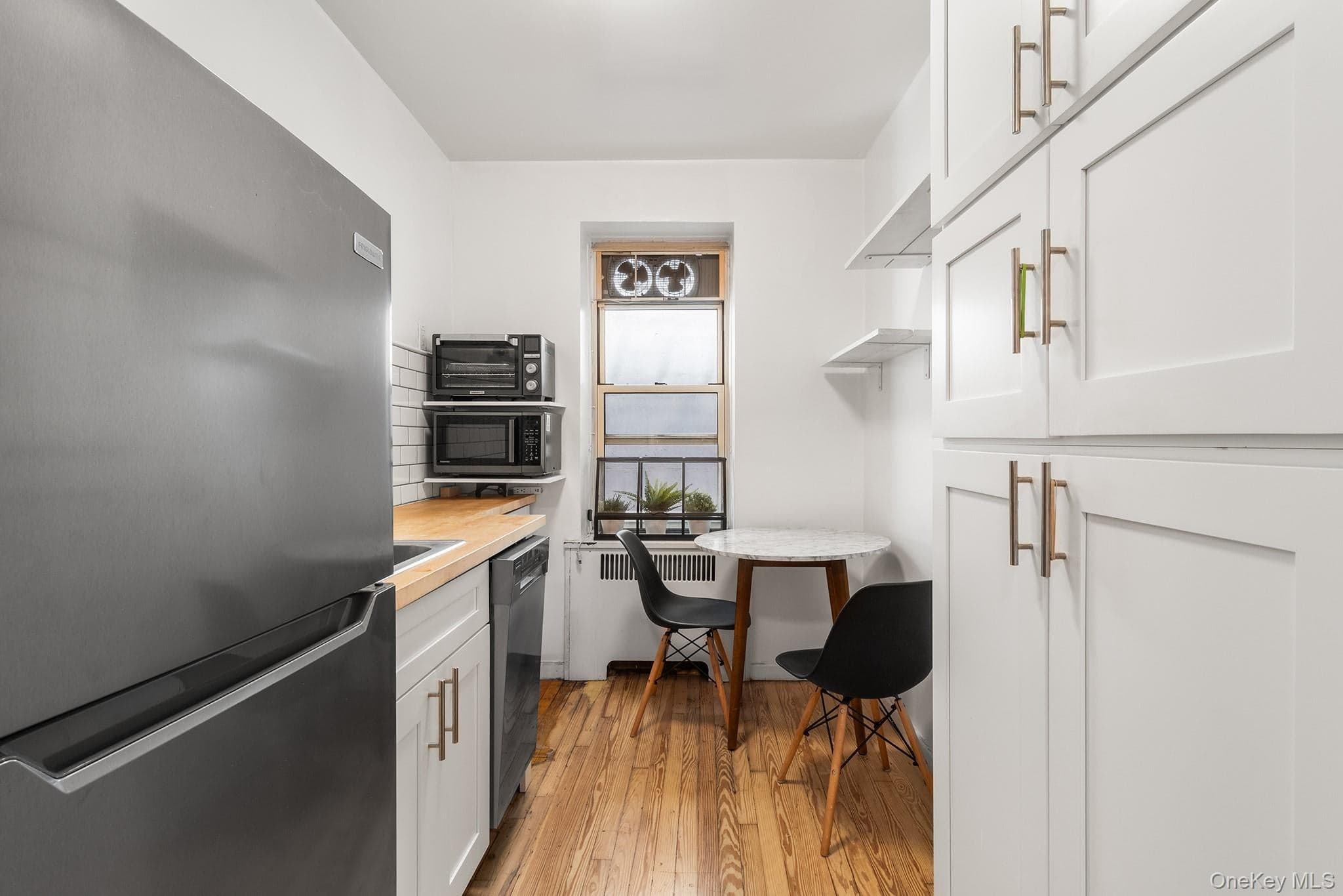 75 Bank Street Unit: 1B thumbnail 6