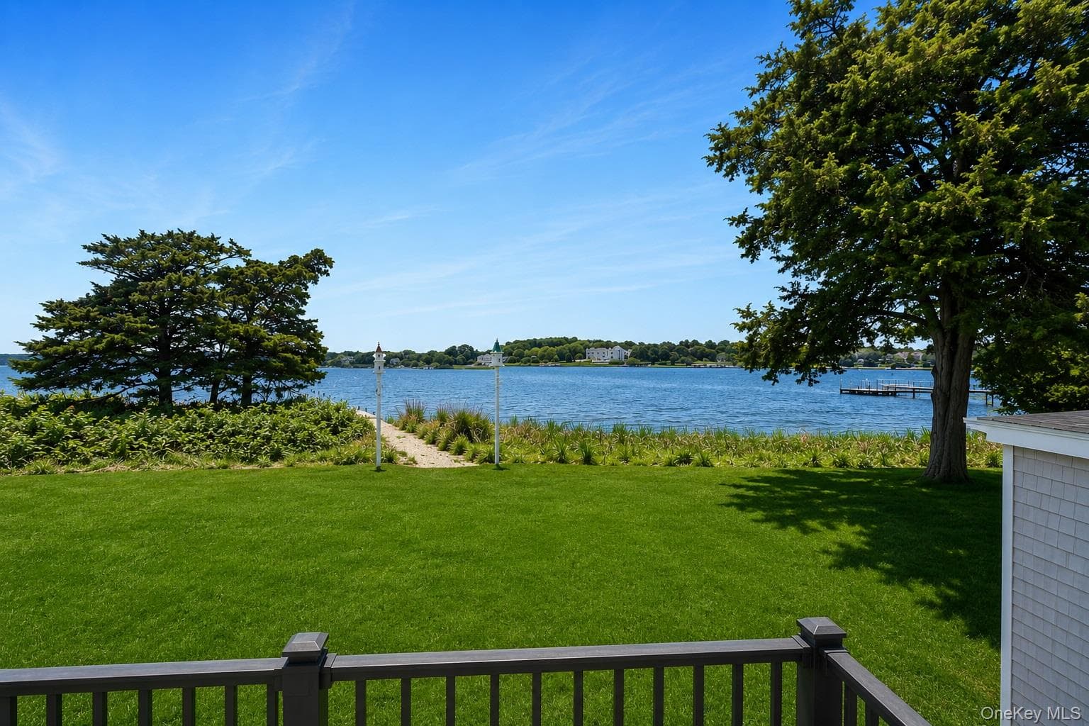 65 Shore Road thumbnail 16