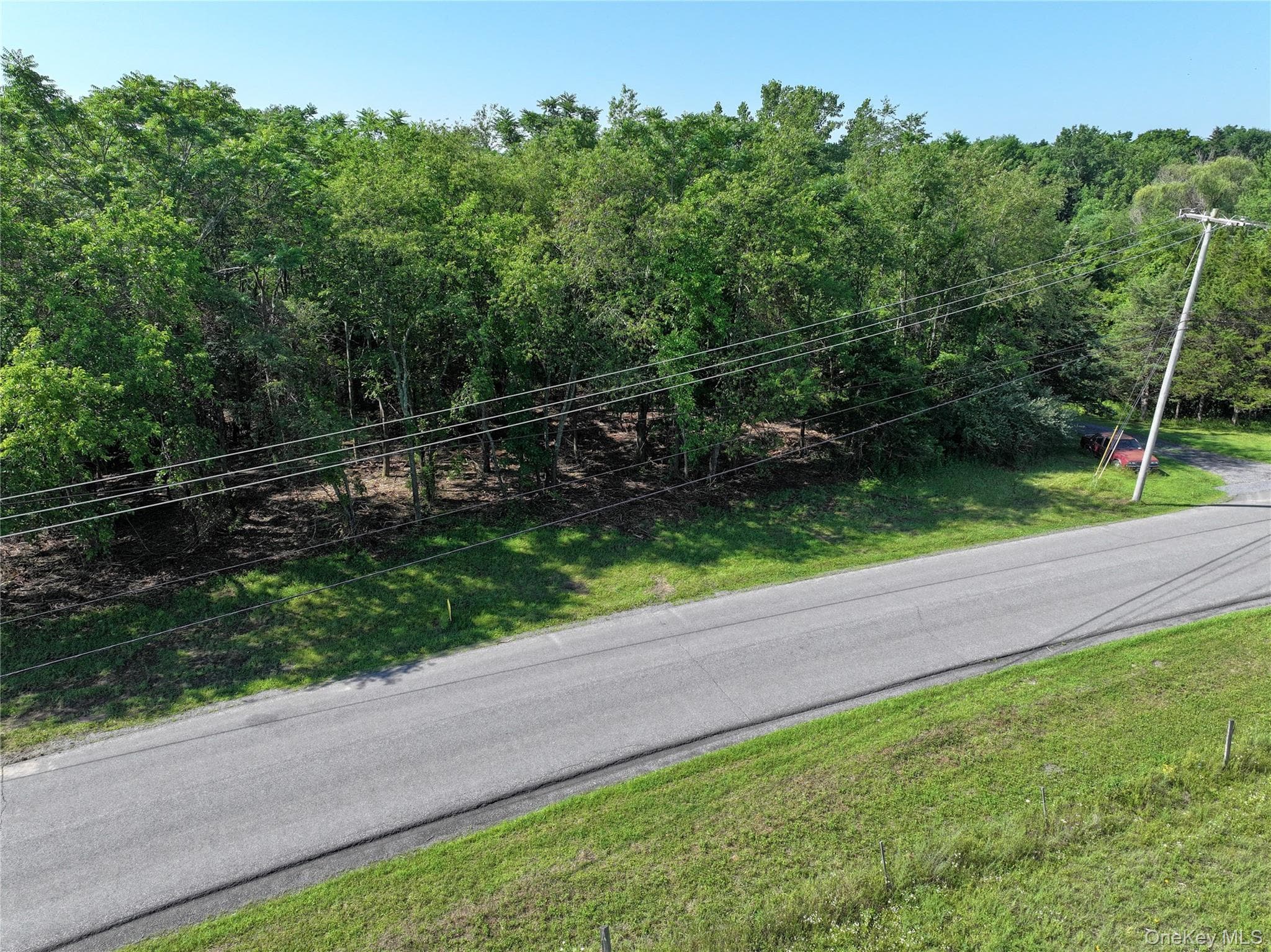 Bells Pond Road thumbnail 8
