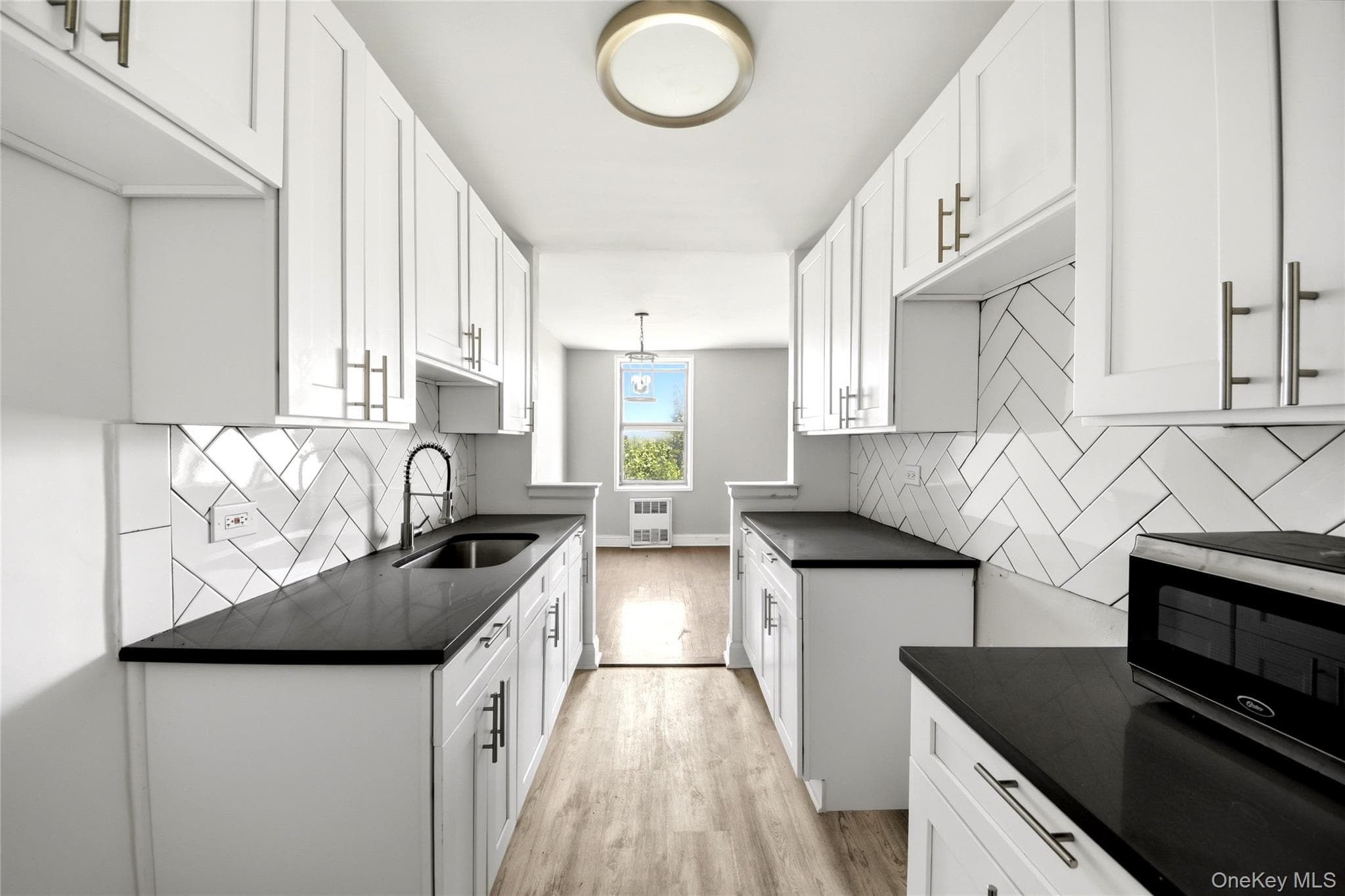 3531 Bronxwood AVE Unit: 5F thumbnail 5