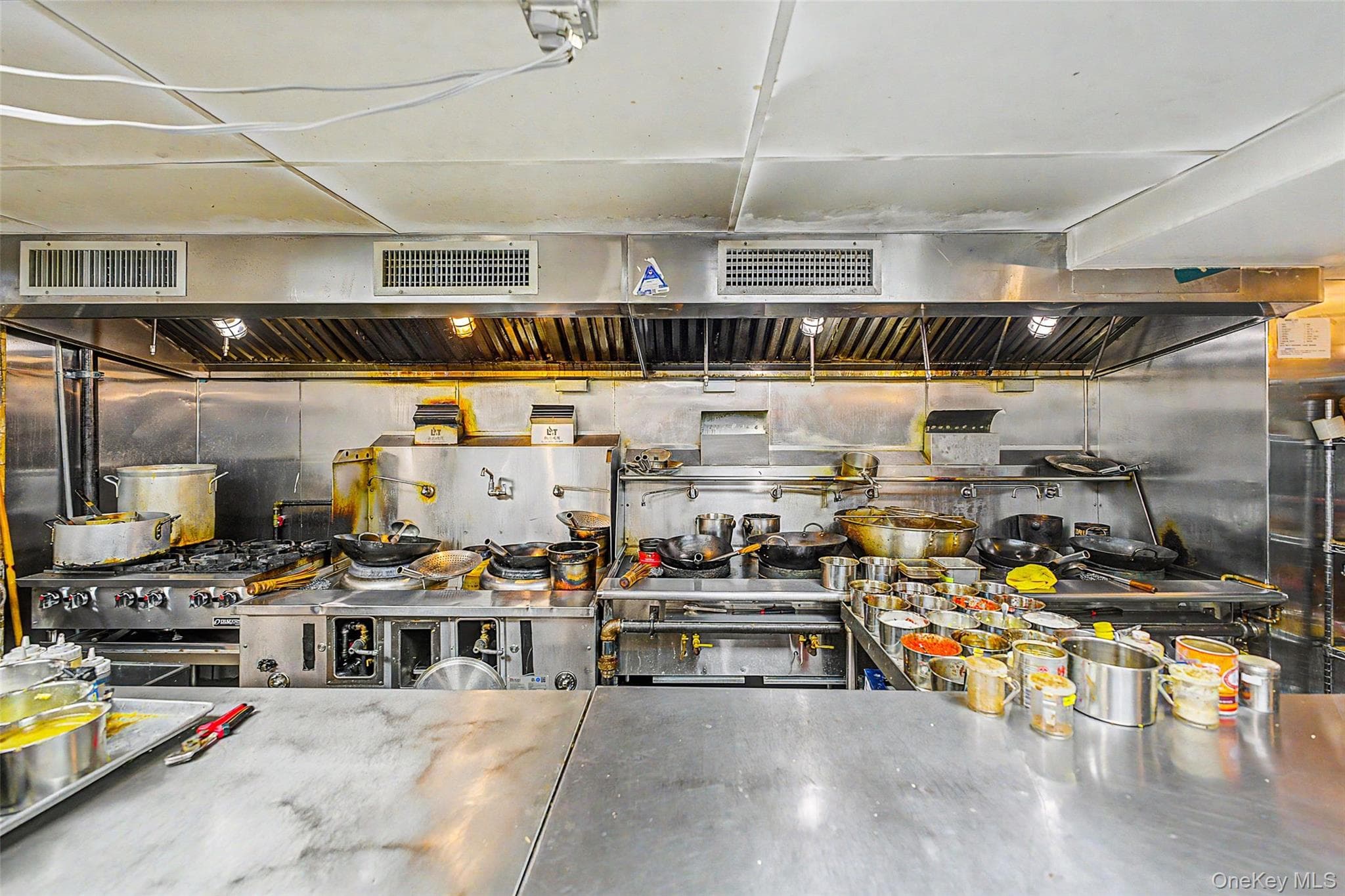 200 Allen Street thumbnail 32