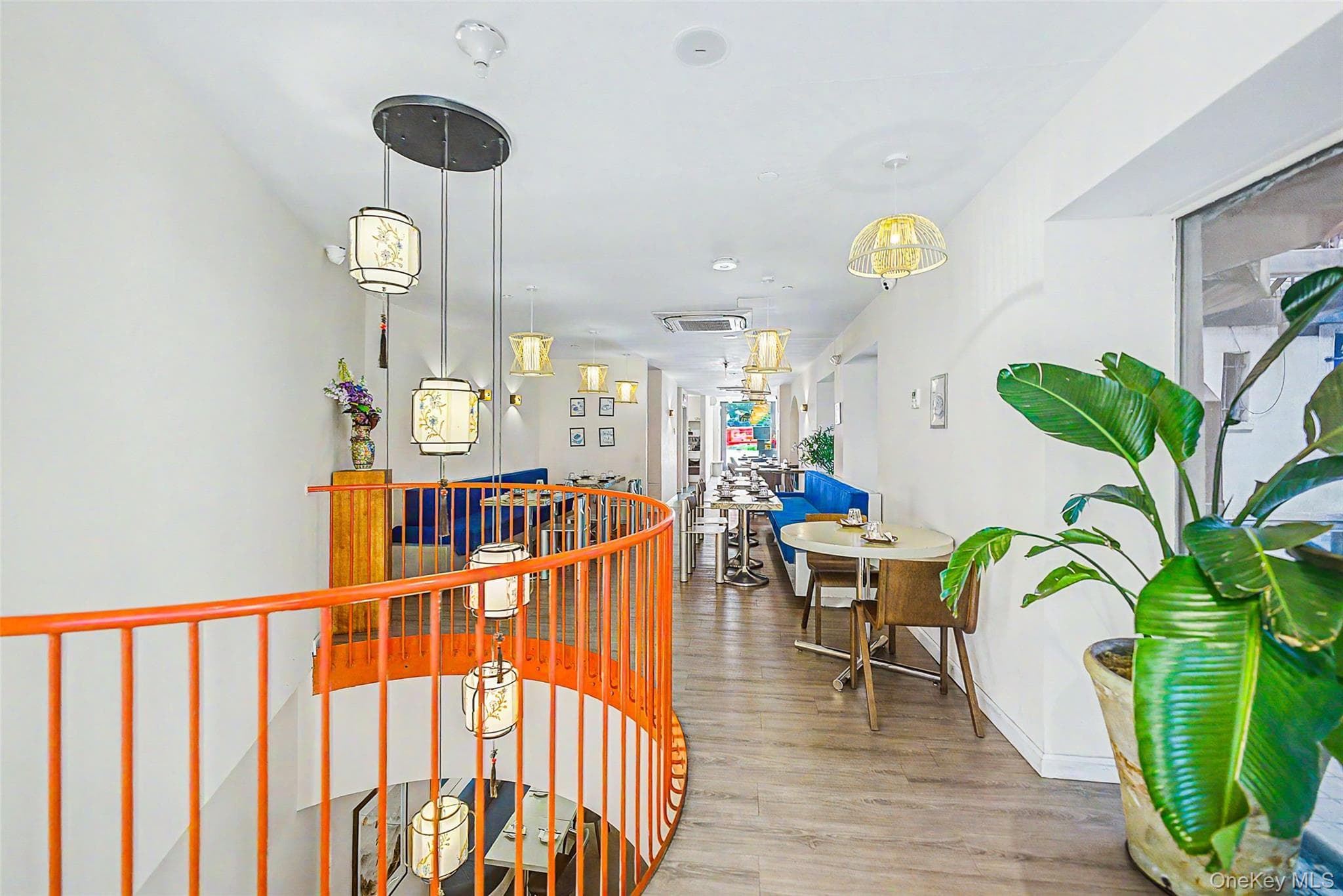 200 Allen Street thumbnail 9