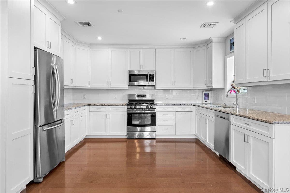 140 Winthrop Avenue thumbnail 9