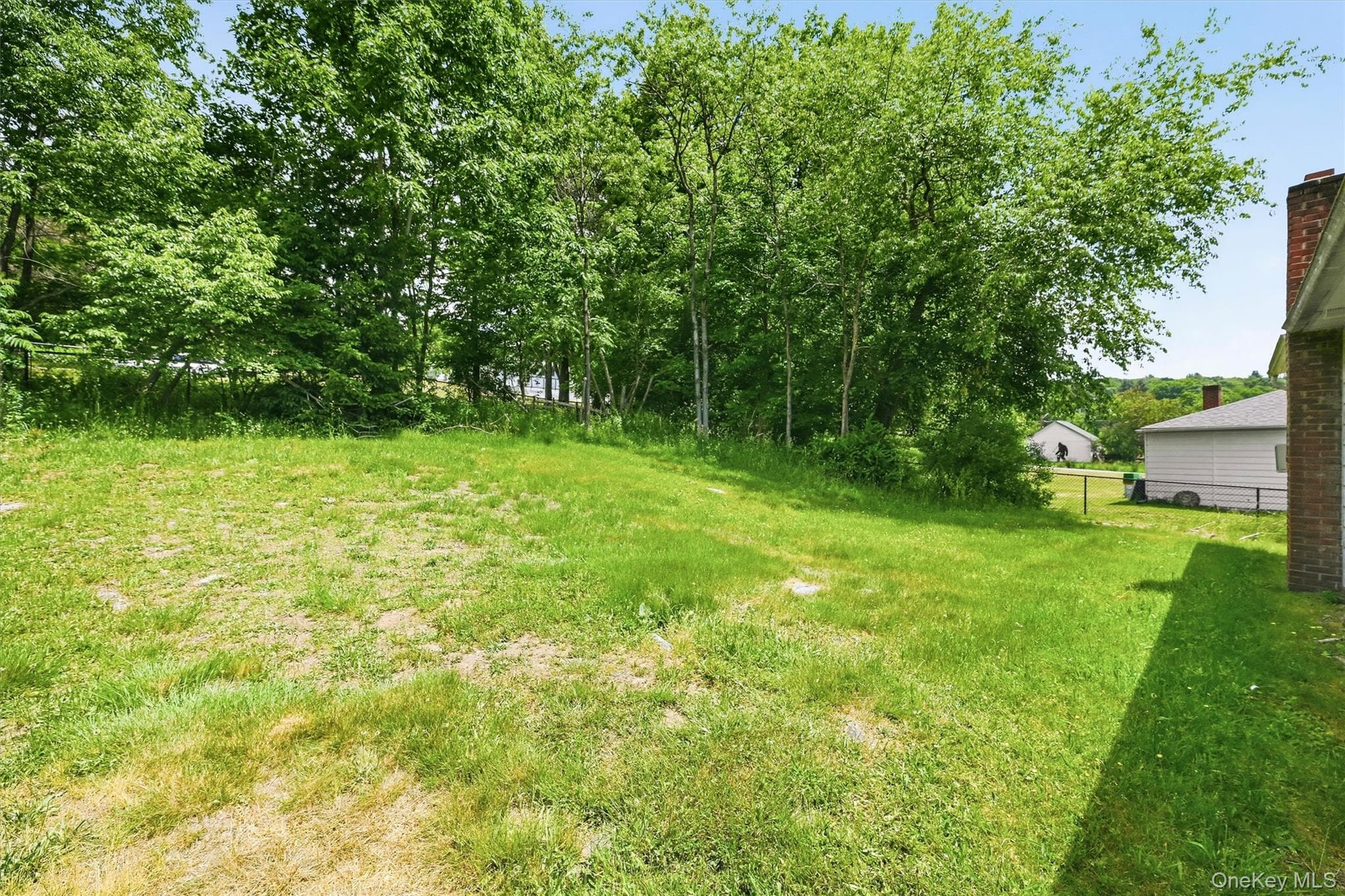 21 Hillside Avenue thumbnail 26