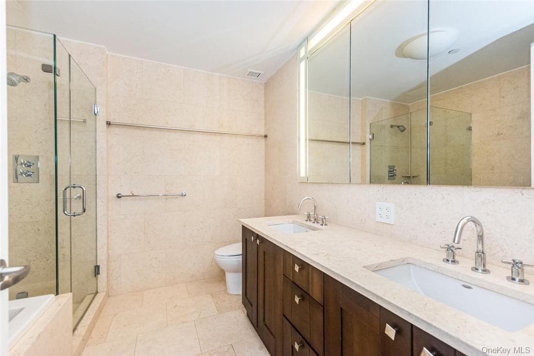 640 W 237th Street Unit: 11A thumbnail 16
