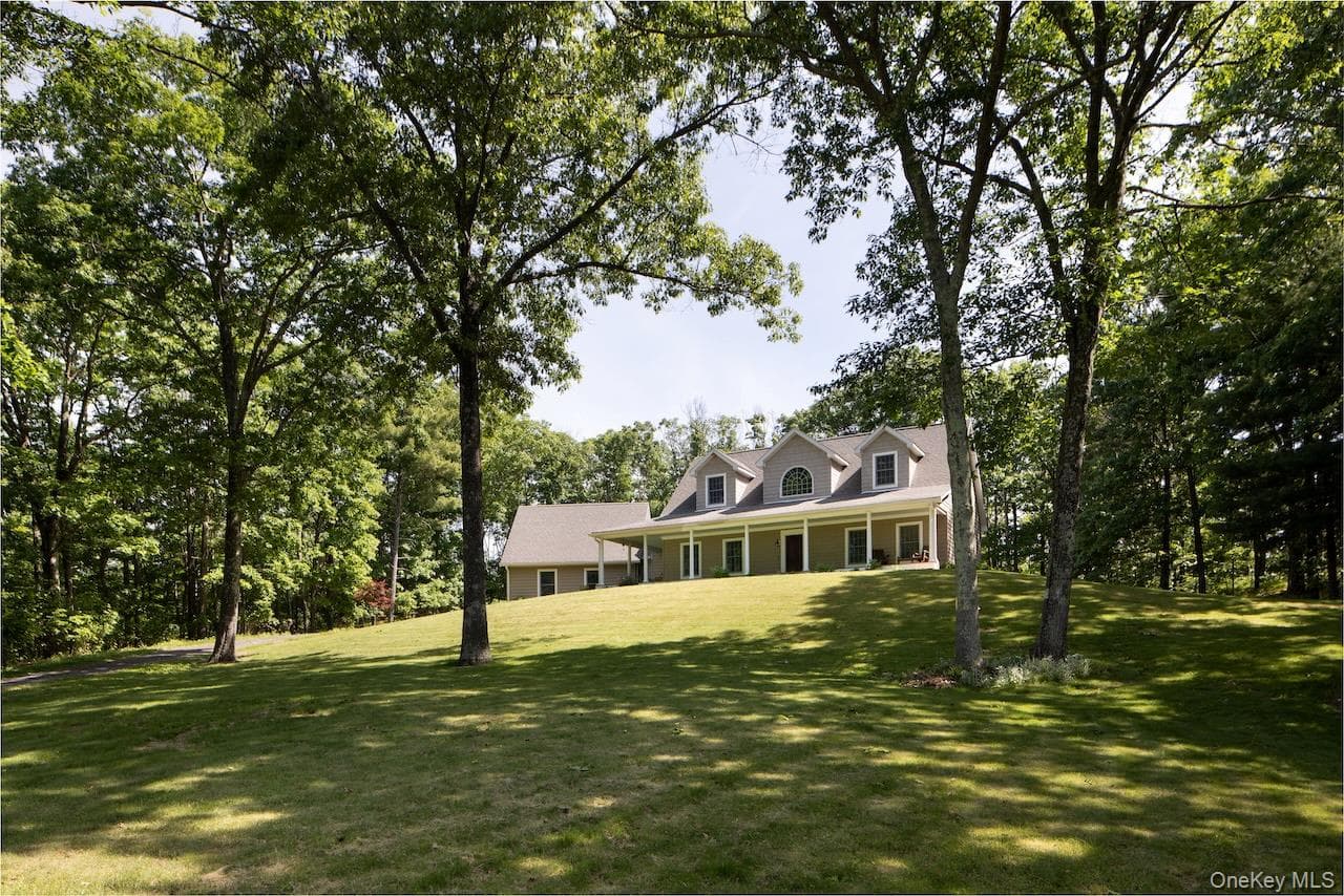 82 Maple Hill Lane thumbnail 27
