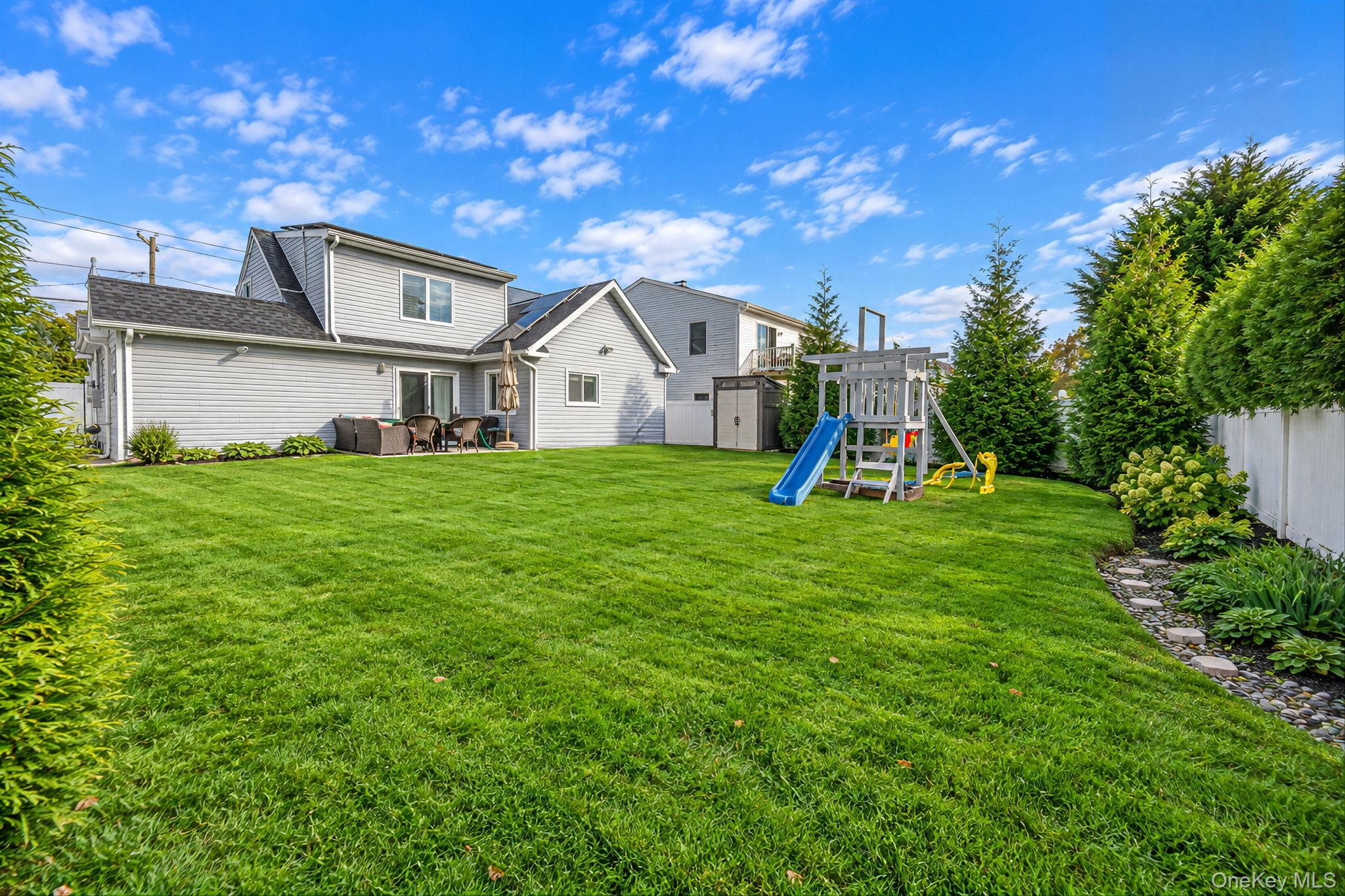 354 Seaford Avenue thumbnail 26
