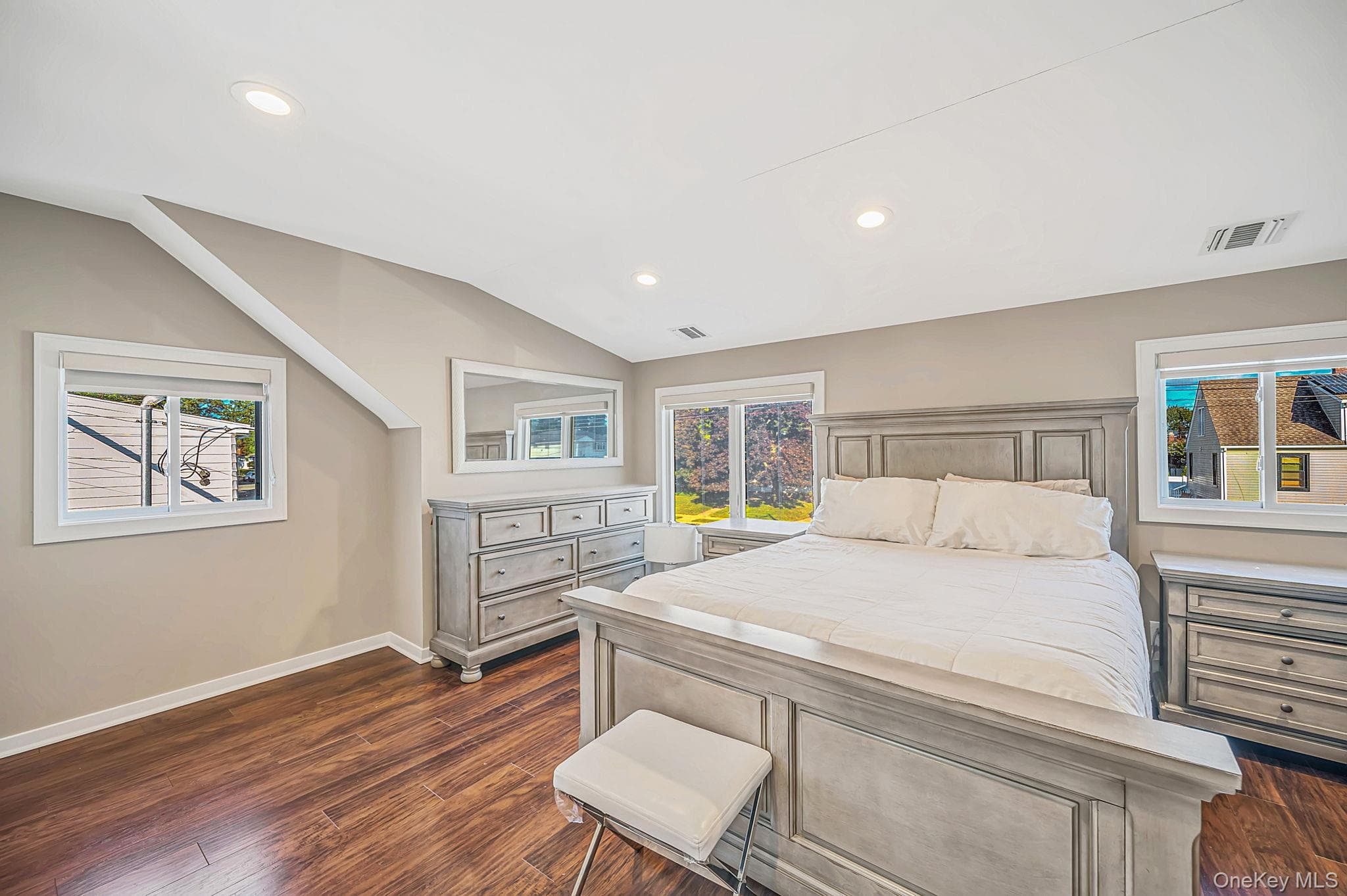 354 Seaford Avenue thumbnail 20