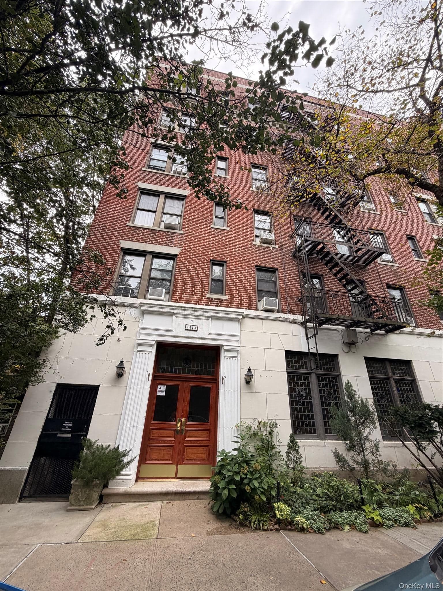 4414 Cayuga Avenue Unit: 1B, Bronx