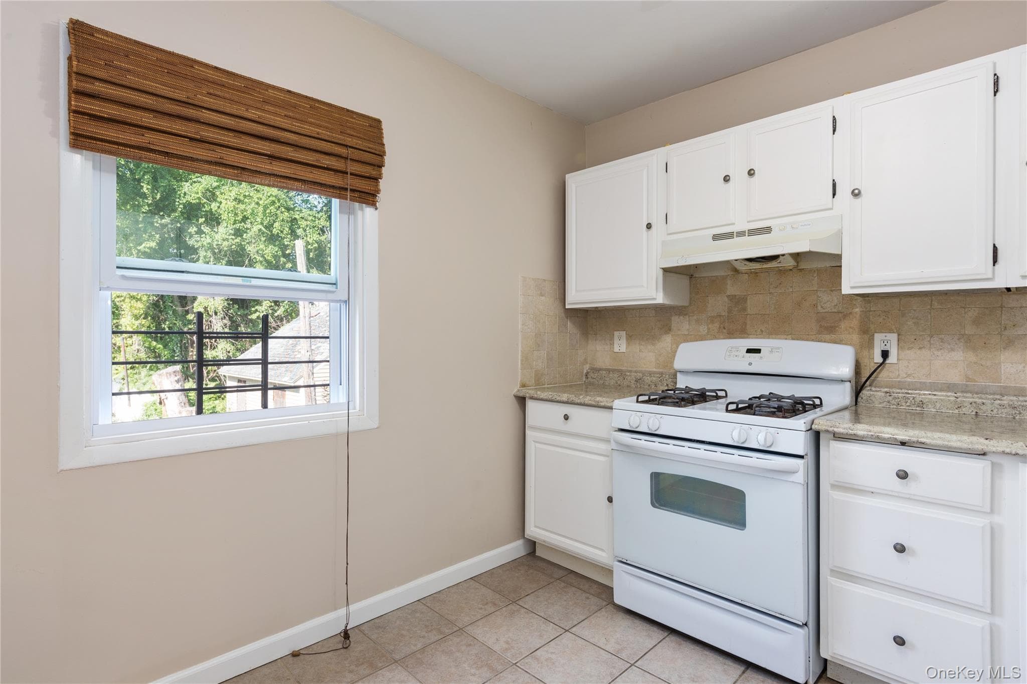 1008 Hudson Avenue thumbnail 16