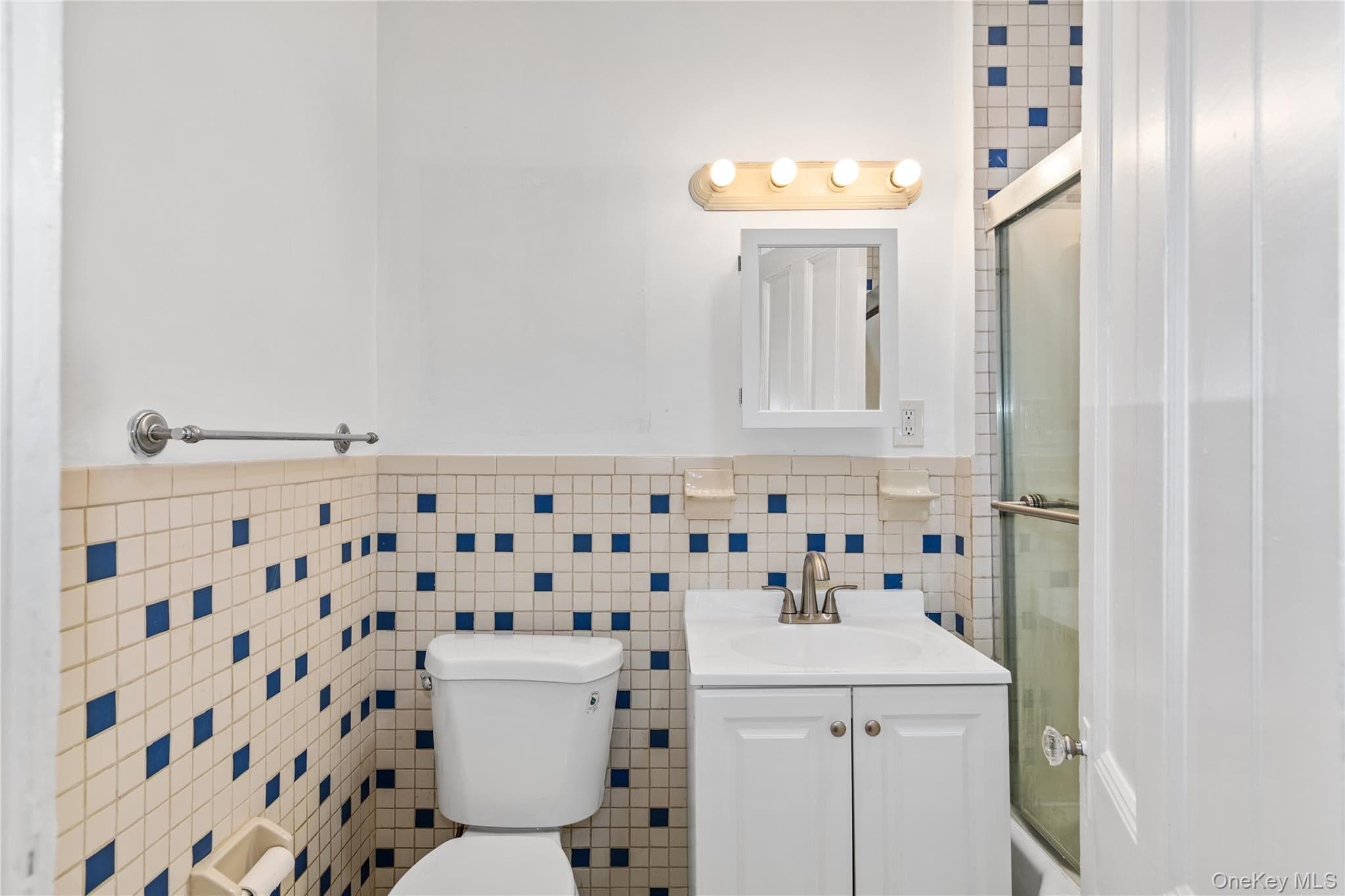 1008 Hudson Avenue thumbnail 13