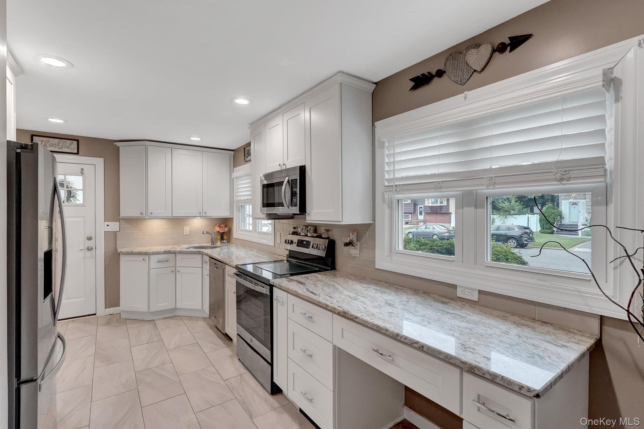 121 Wright Avenue thumbnail 12