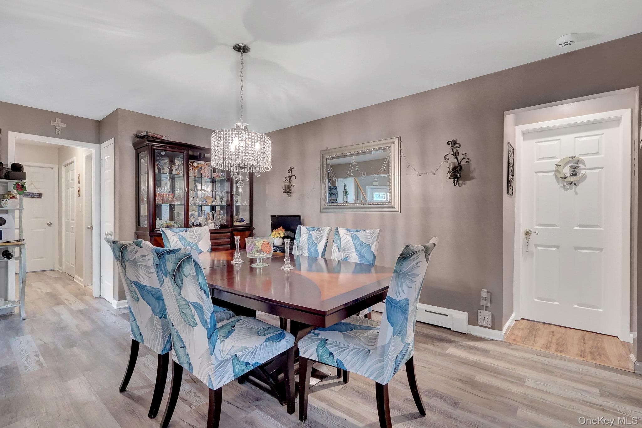 121 Wright Avenue thumbnail 15