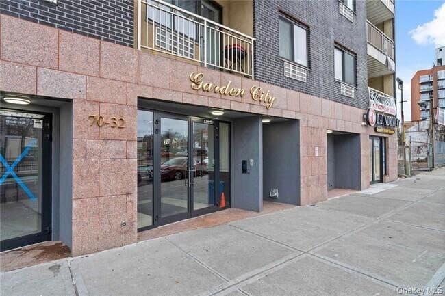 70-26 Queens Boulevard Unit: 10E thumbnail 5