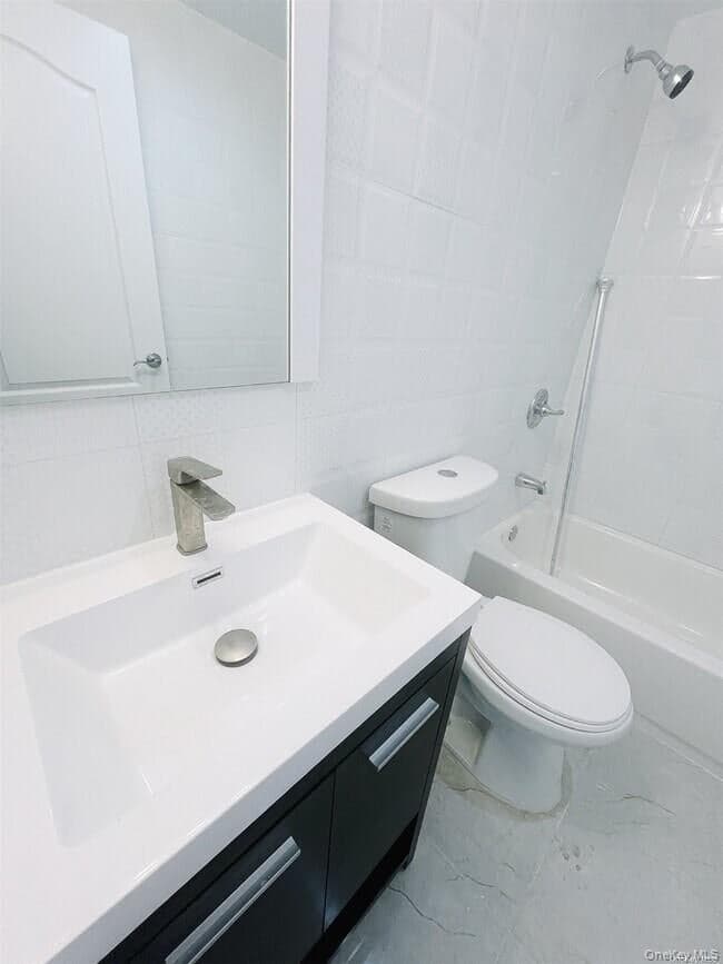 70-26 Queens Boulevard Unit: 10E thumbnail 16