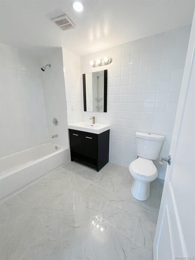 70-26 Queens Boulevard Unit: 10E thumbnail 18