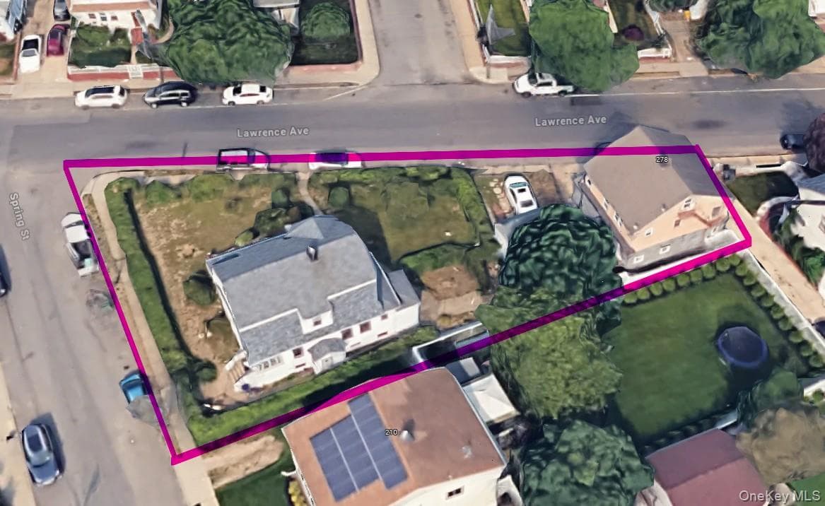 274 Lawrence Avenue thumbnail 3