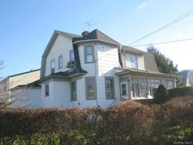 274 Lawrence Avenue thumbnail 8