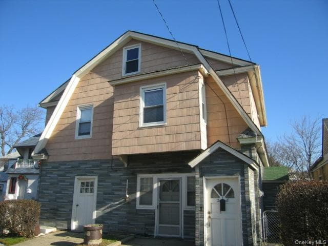 274 Lawrence Avenue thumbnail 9