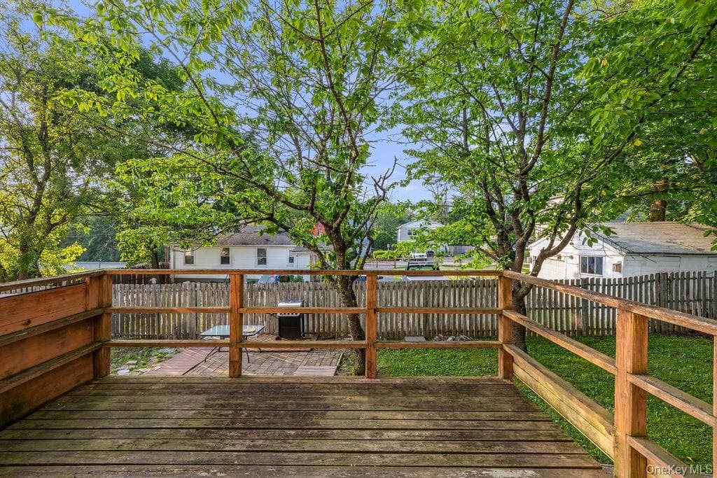 12 Gillis Avenue thumbnail 12