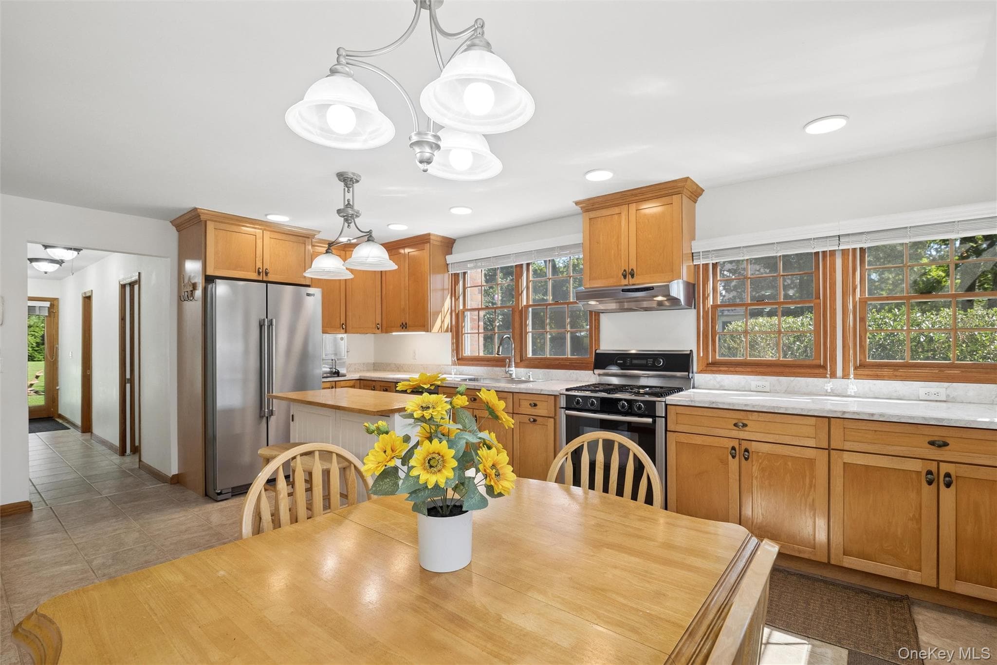 75 Champlin Avenue thumbnail 10