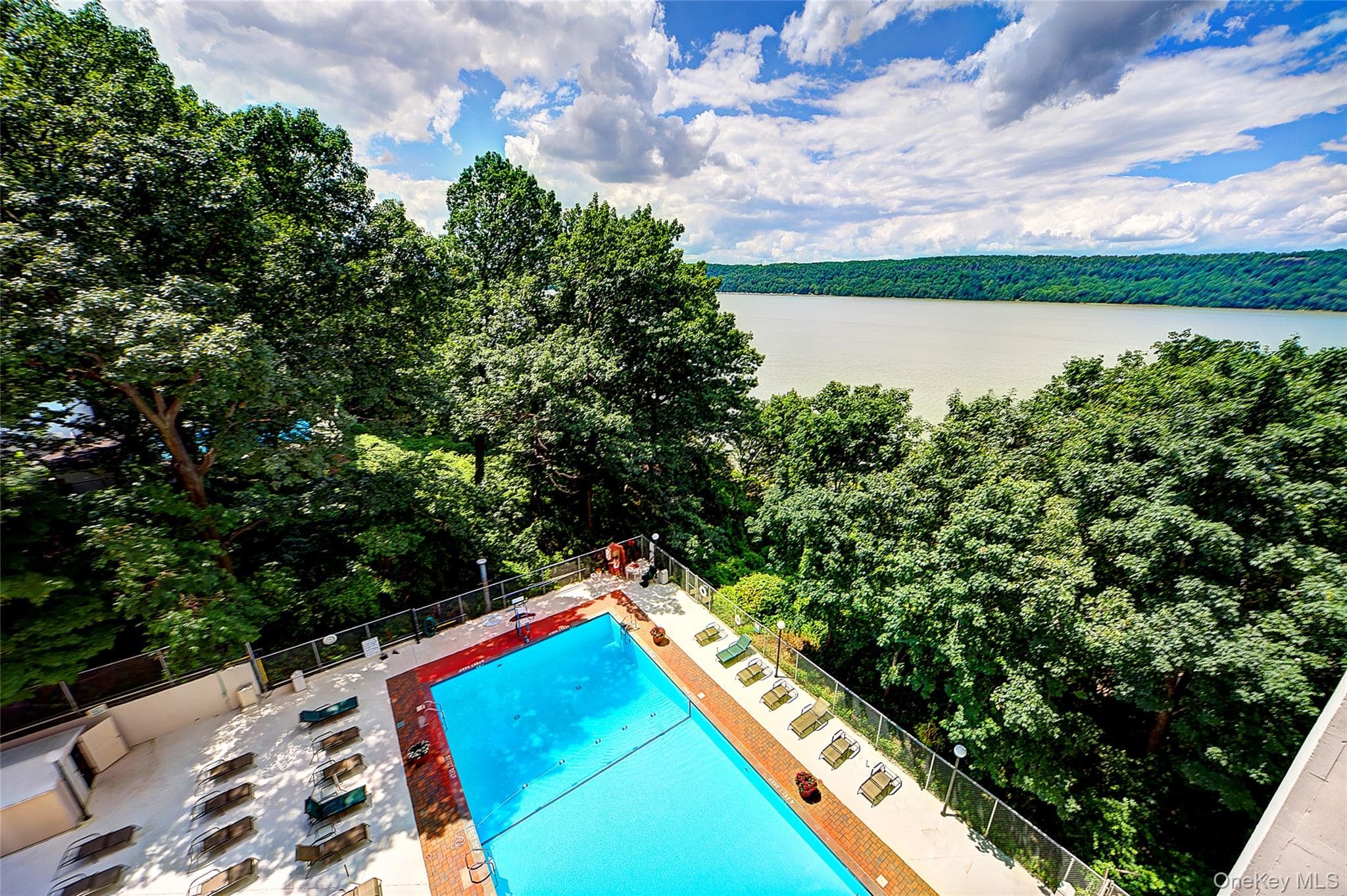 2621 Palisade Avenue Unit: 2G thumbnail 18