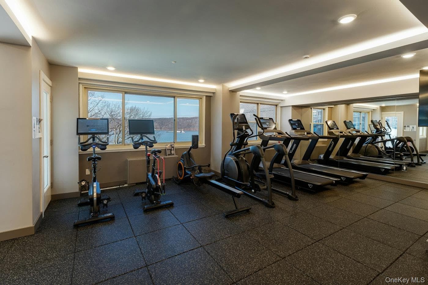 2621 Palisade Avenue Unit: 2G thumbnail 12