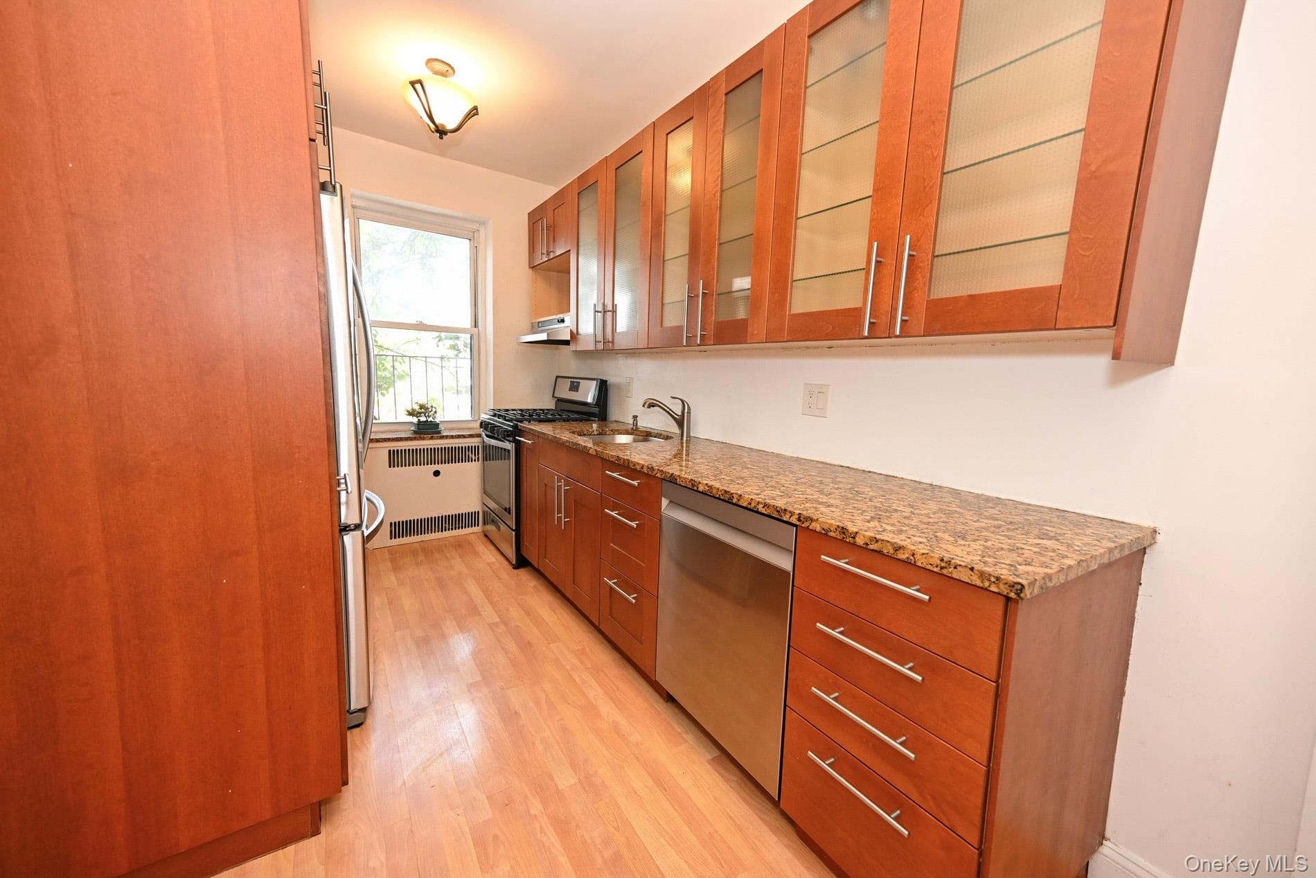 61-41 Saunders Street Unit: B25 thumbnail 19