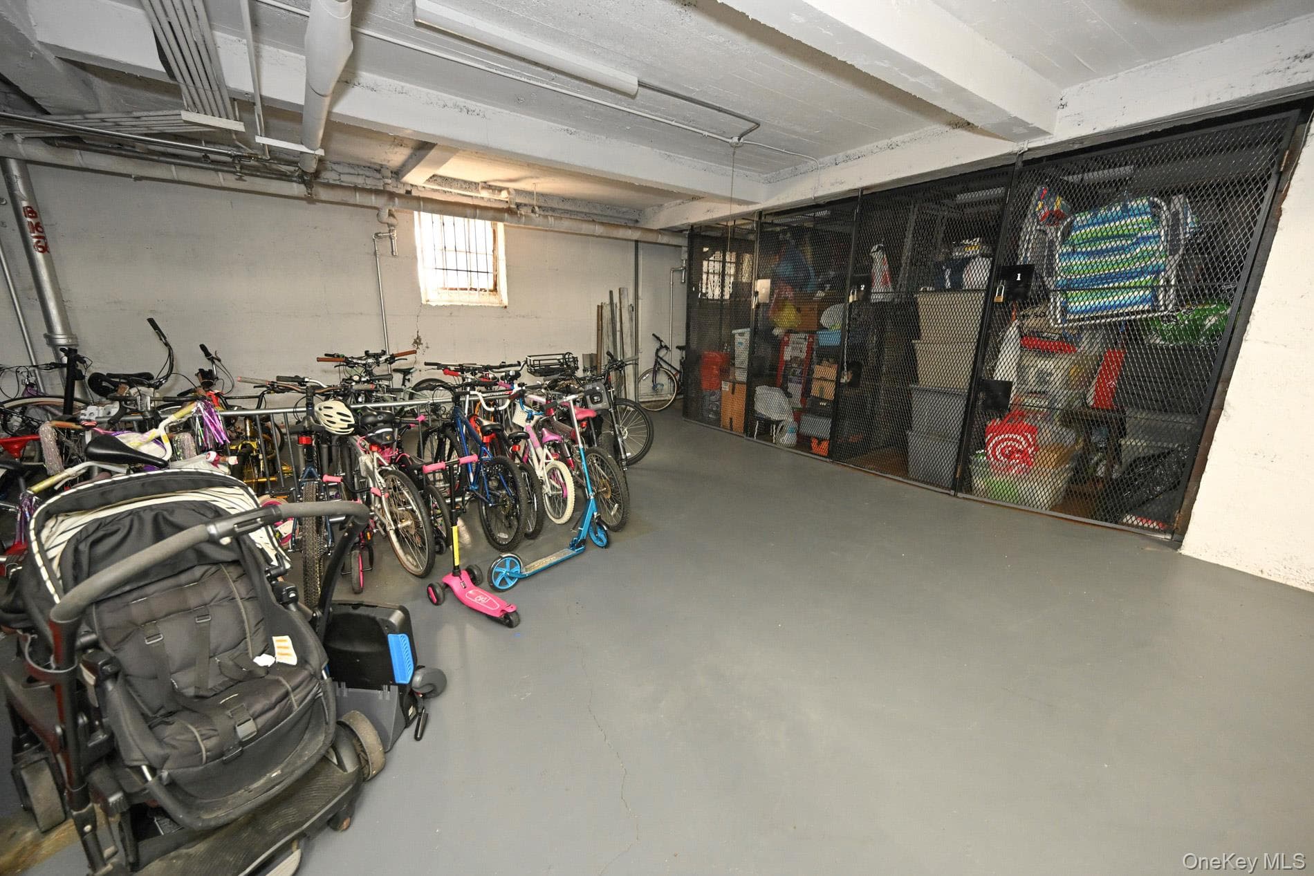 61-41 Saunders Street Unit: B25 thumbnail 37