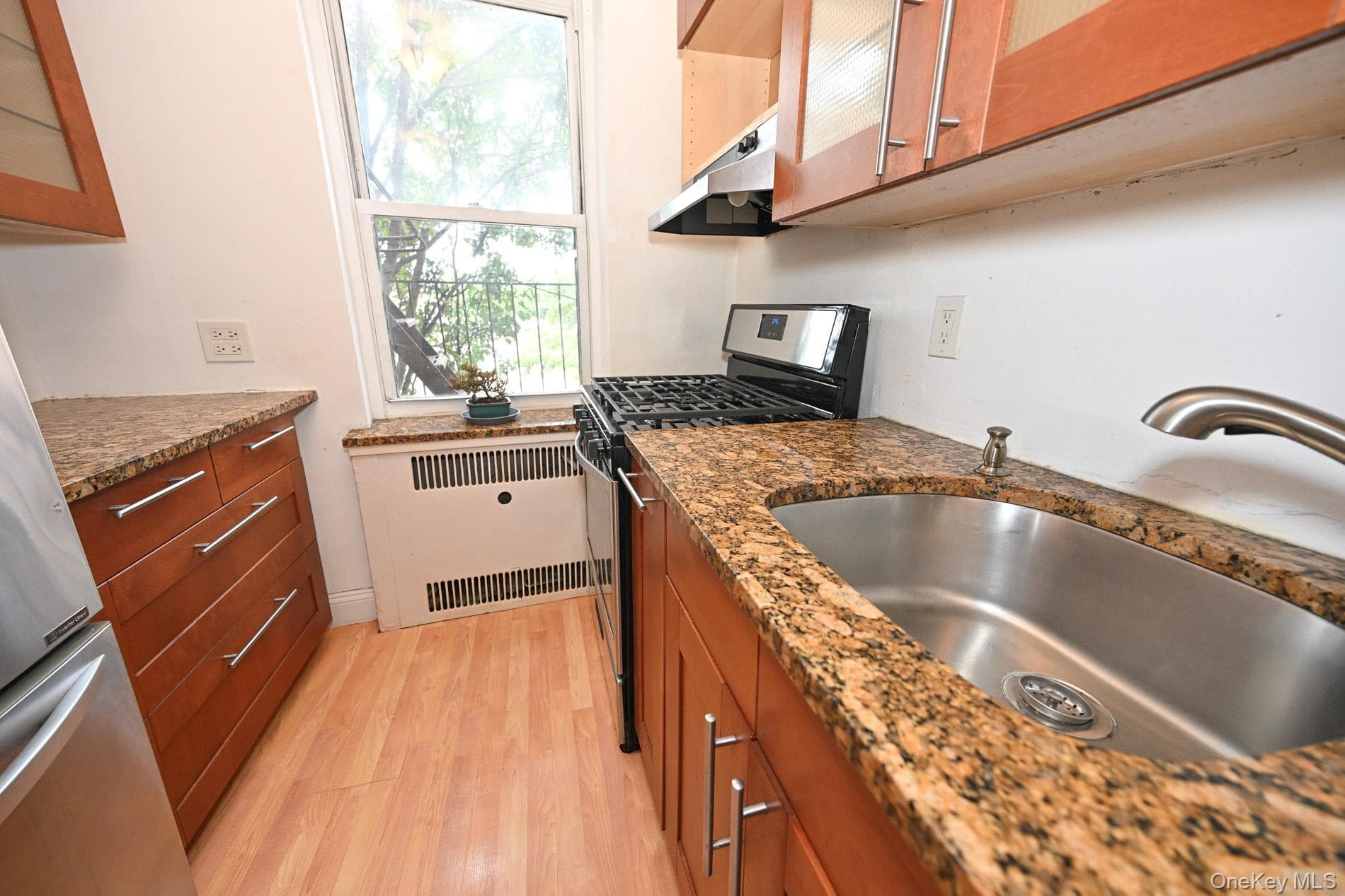 61-41 Saunders Street Unit: B25 thumbnail 20