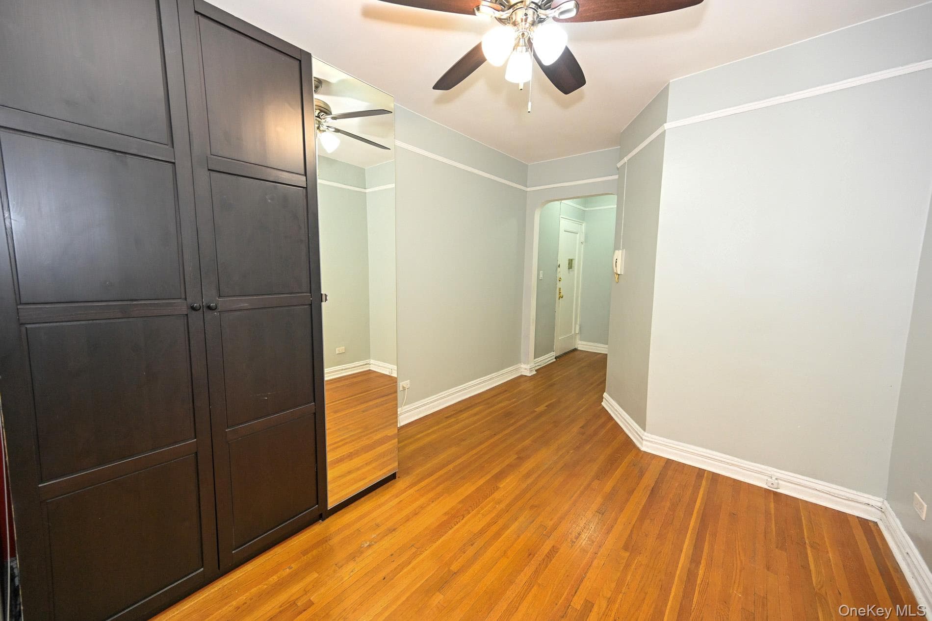 61-41 Saunders Street Unit: B25 thumbnail 14