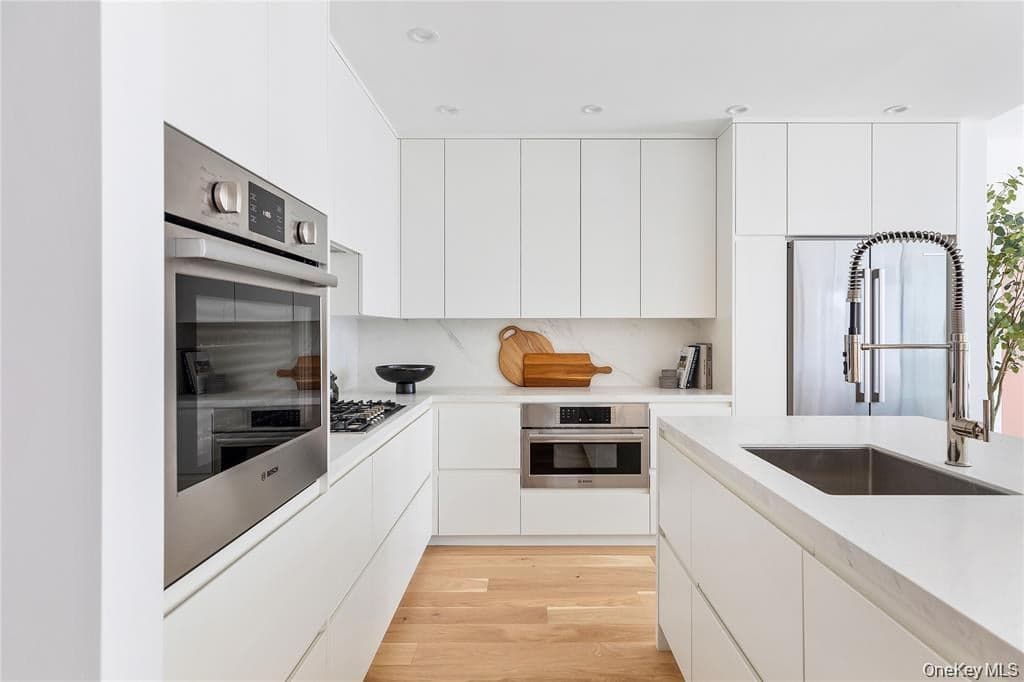140 Boardwalk Unit: 510B thumbnail 2