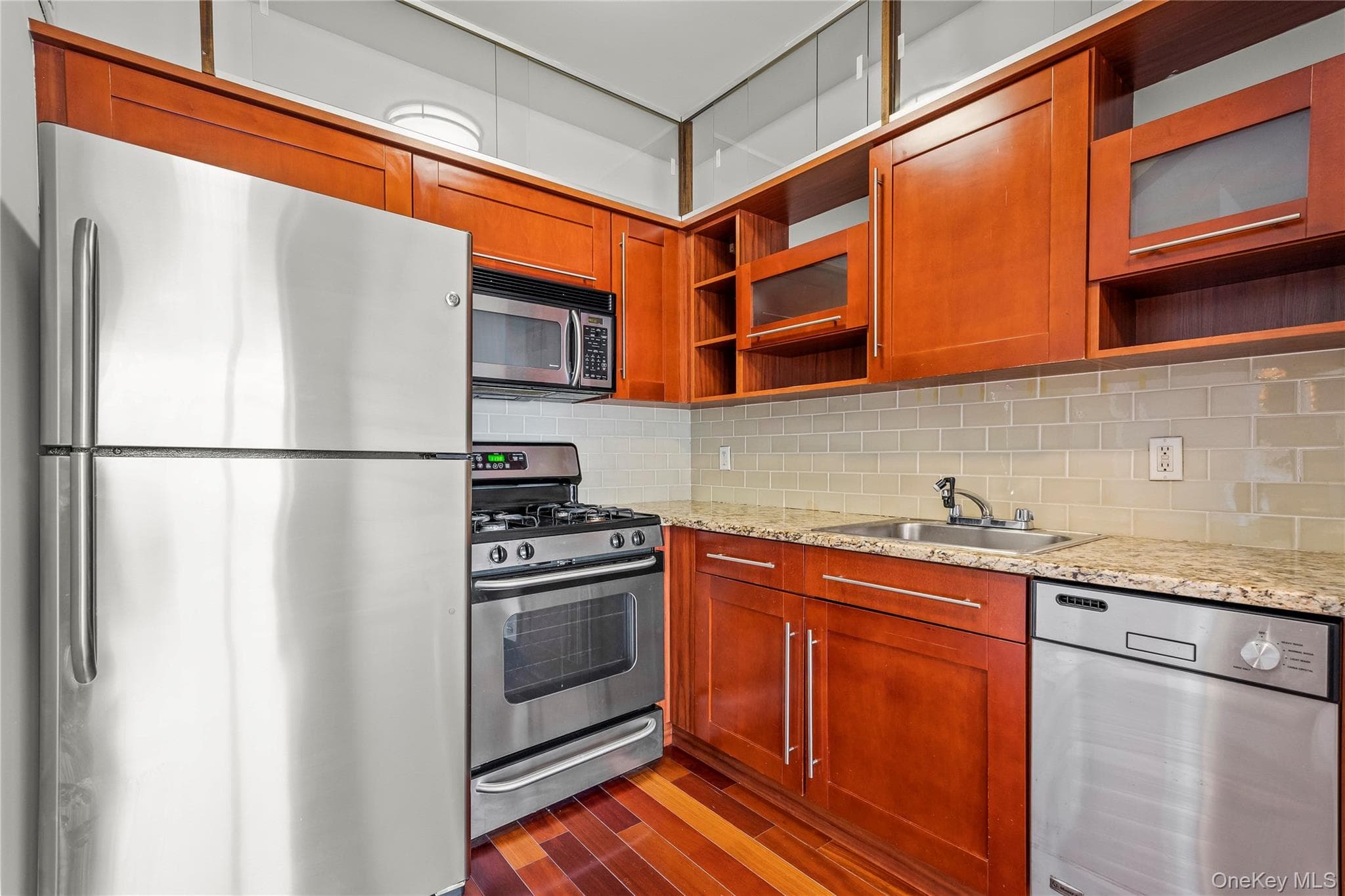 30-85 Vernon Boulevard Unit: 6E thumbnail 5