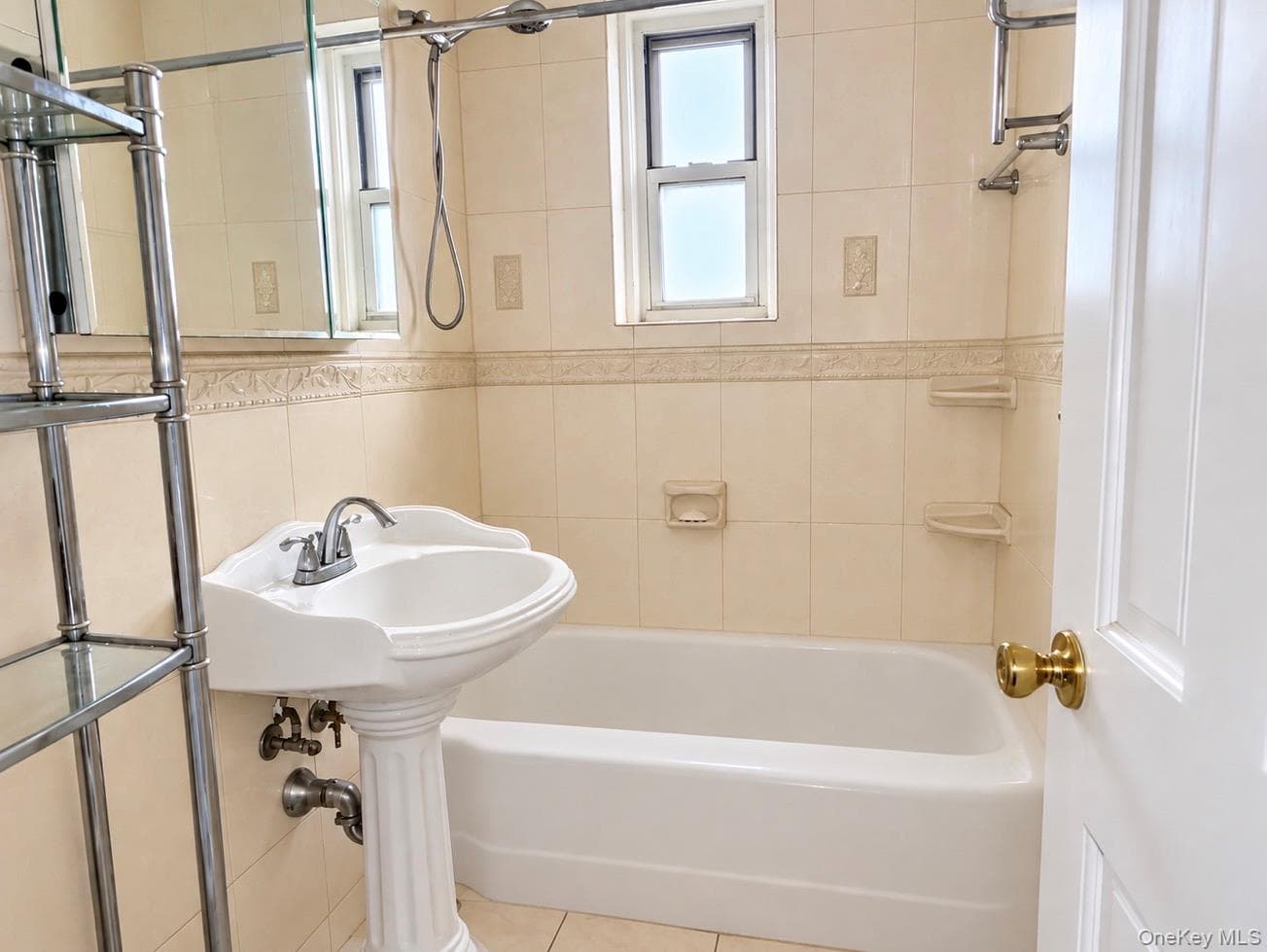 245 Bronx River Road Unit: 8C thumbnail 12