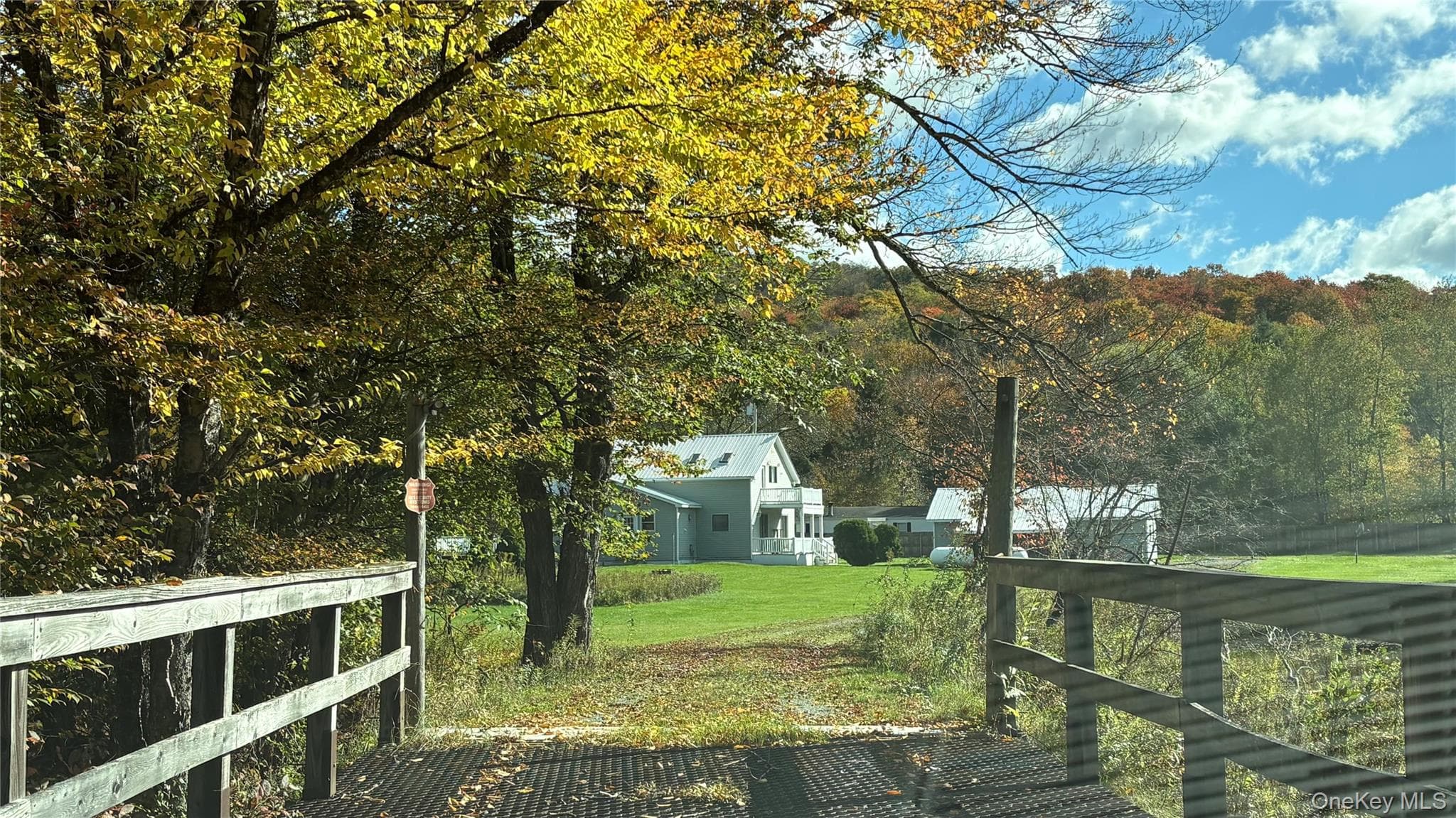 141 Bonnie Brook Road, Roscoe