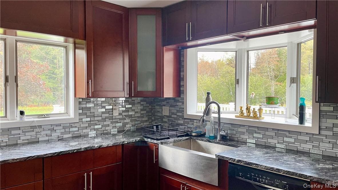 141 Bonnie Brook Road thumbnail 25