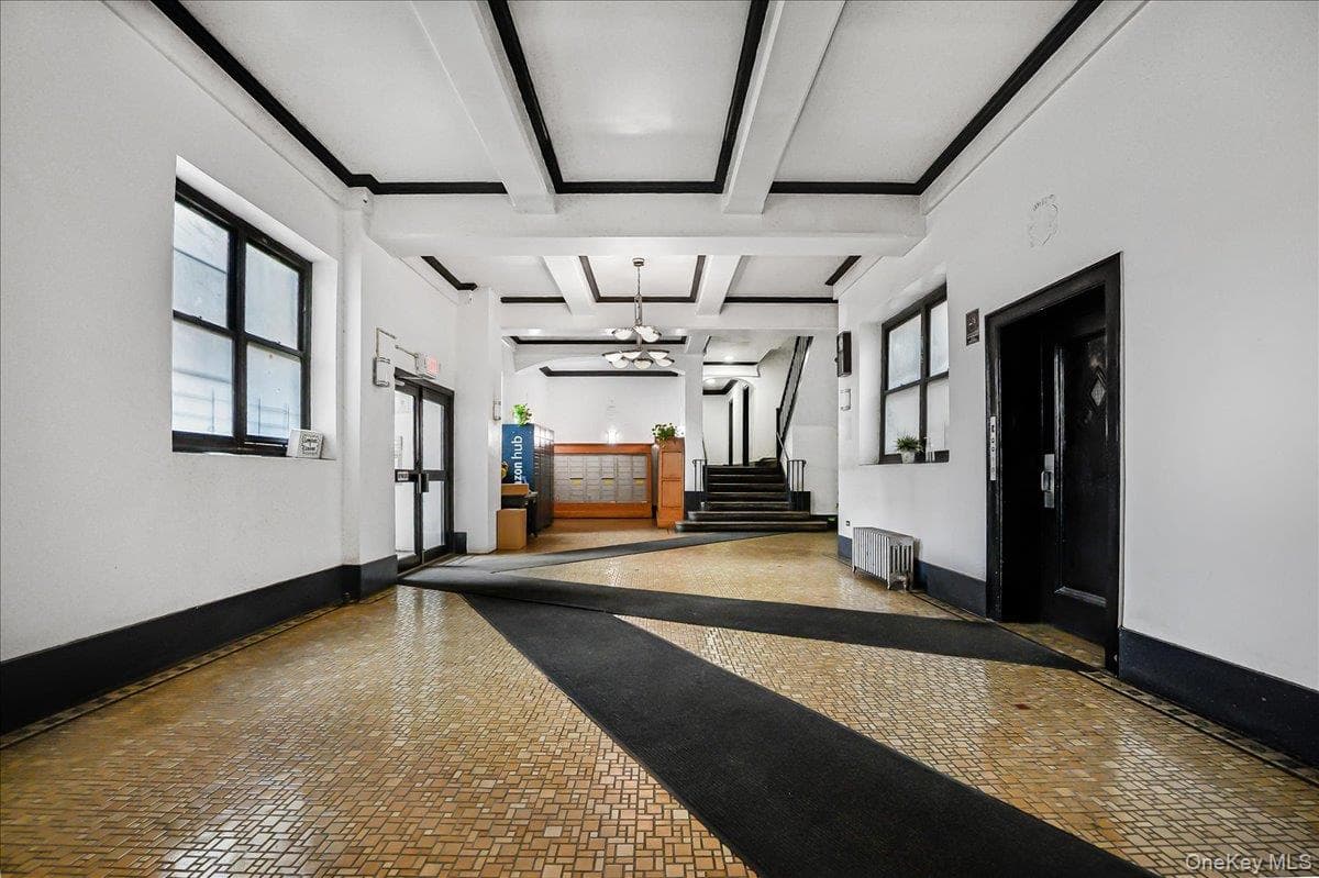 50-05 43rd Avenue Ave Unit: 1M thumbnail 3