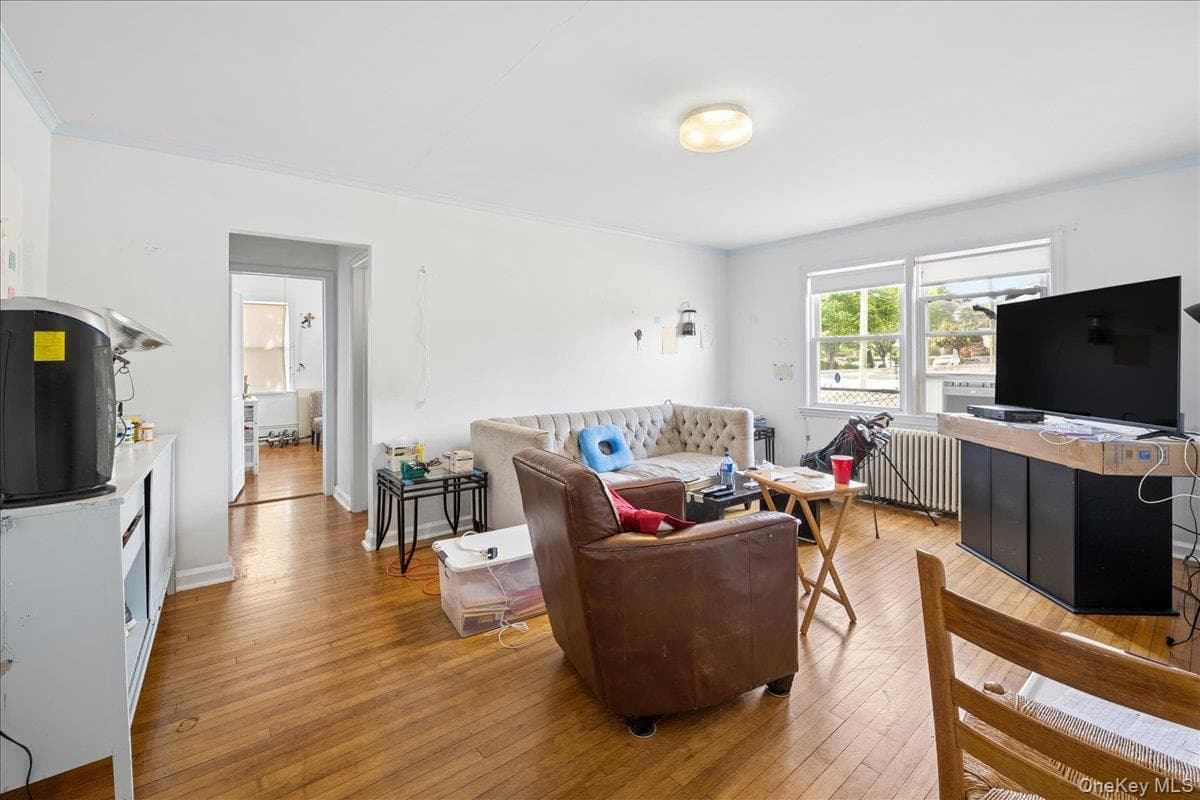 115 N Barry Avenue thumbnail 17