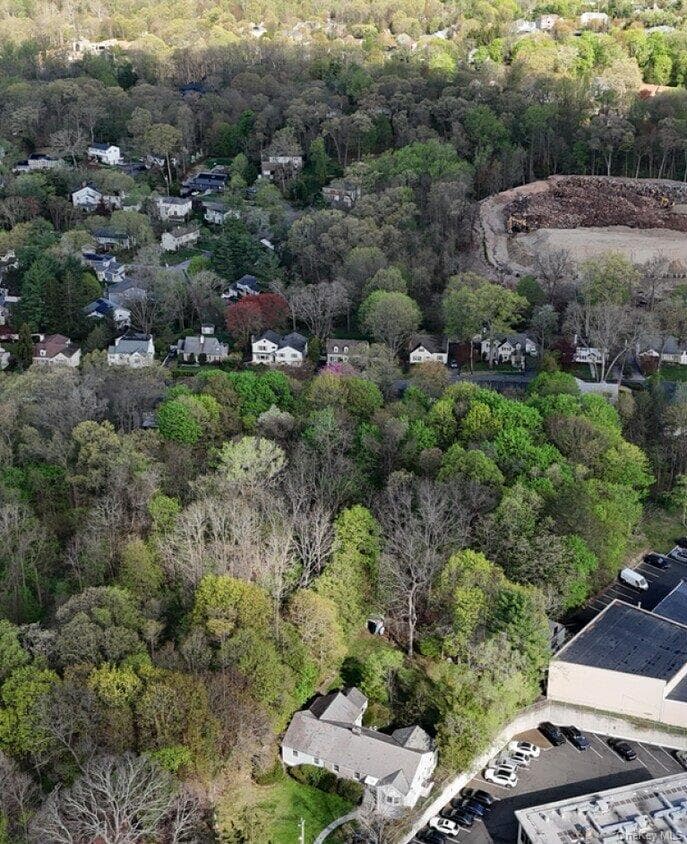 32 Rosedale Ave AVE thumbnail 2