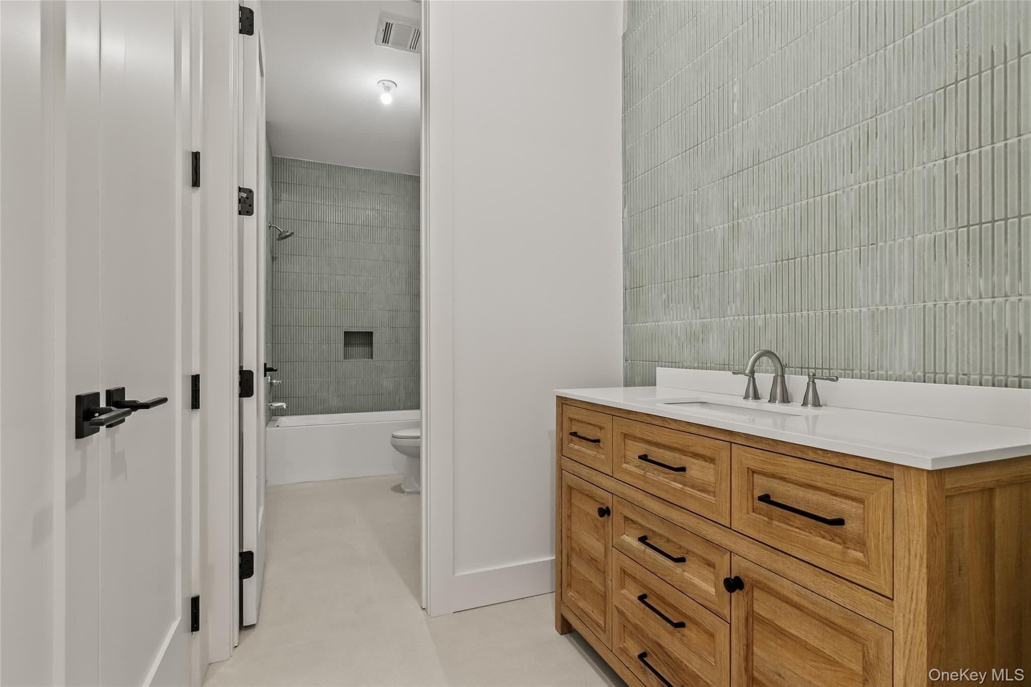 110 Fairview Avenue Unit: #202 thumbnail 28