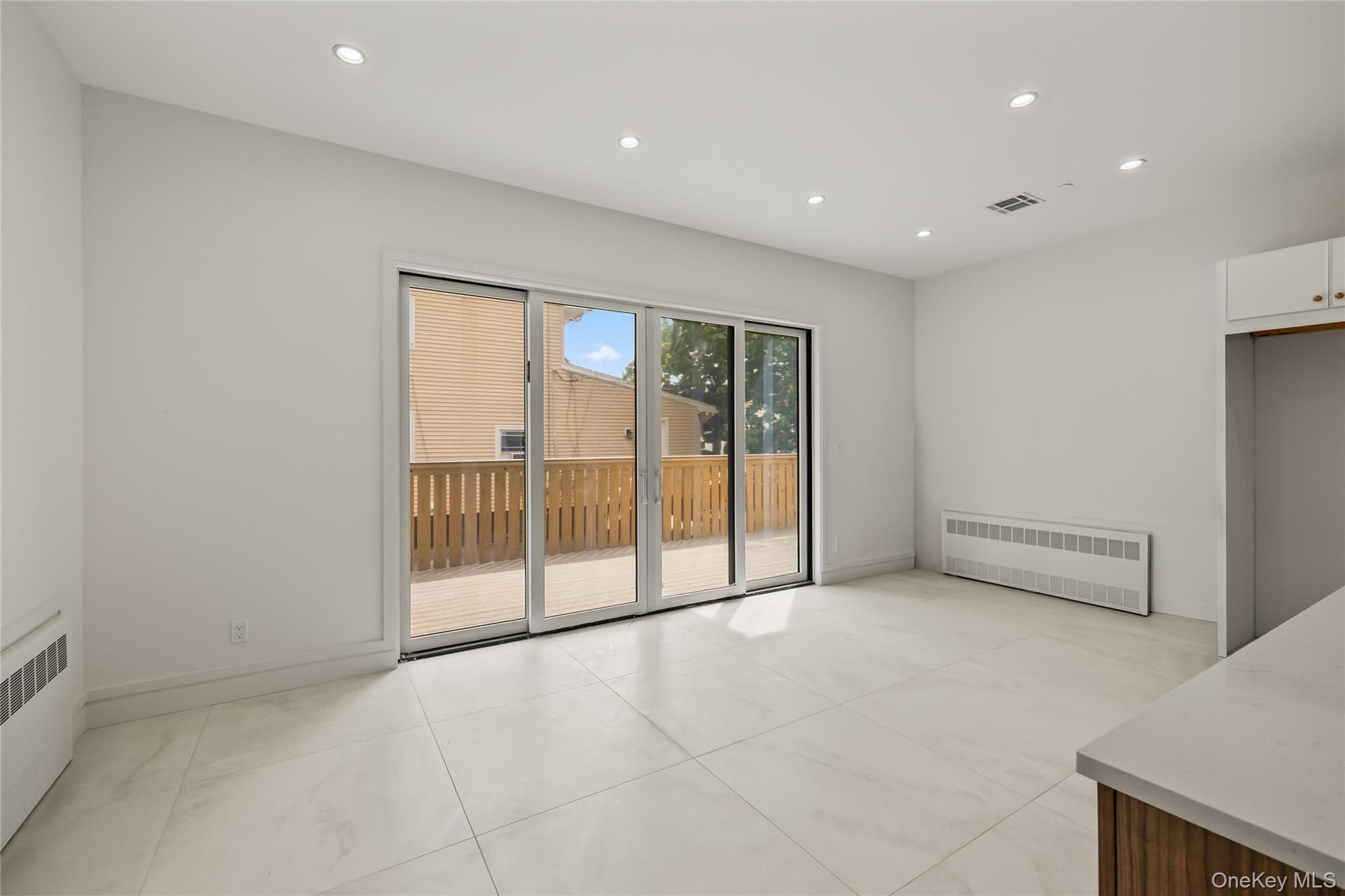 110 Fairview Avenue Unit: #202 thumbnail 12
