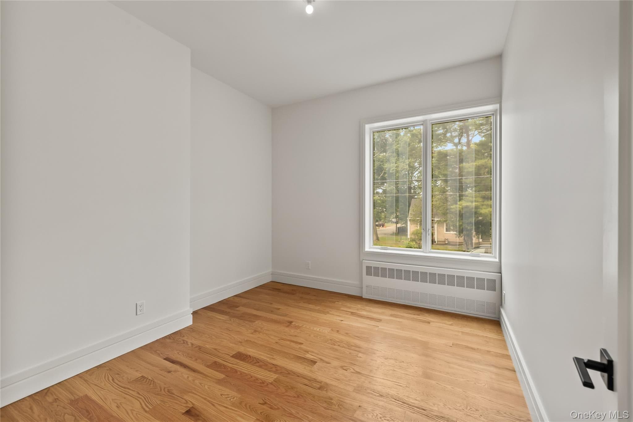 110 Fairview Avenue Unit: #202 thumbnail 7