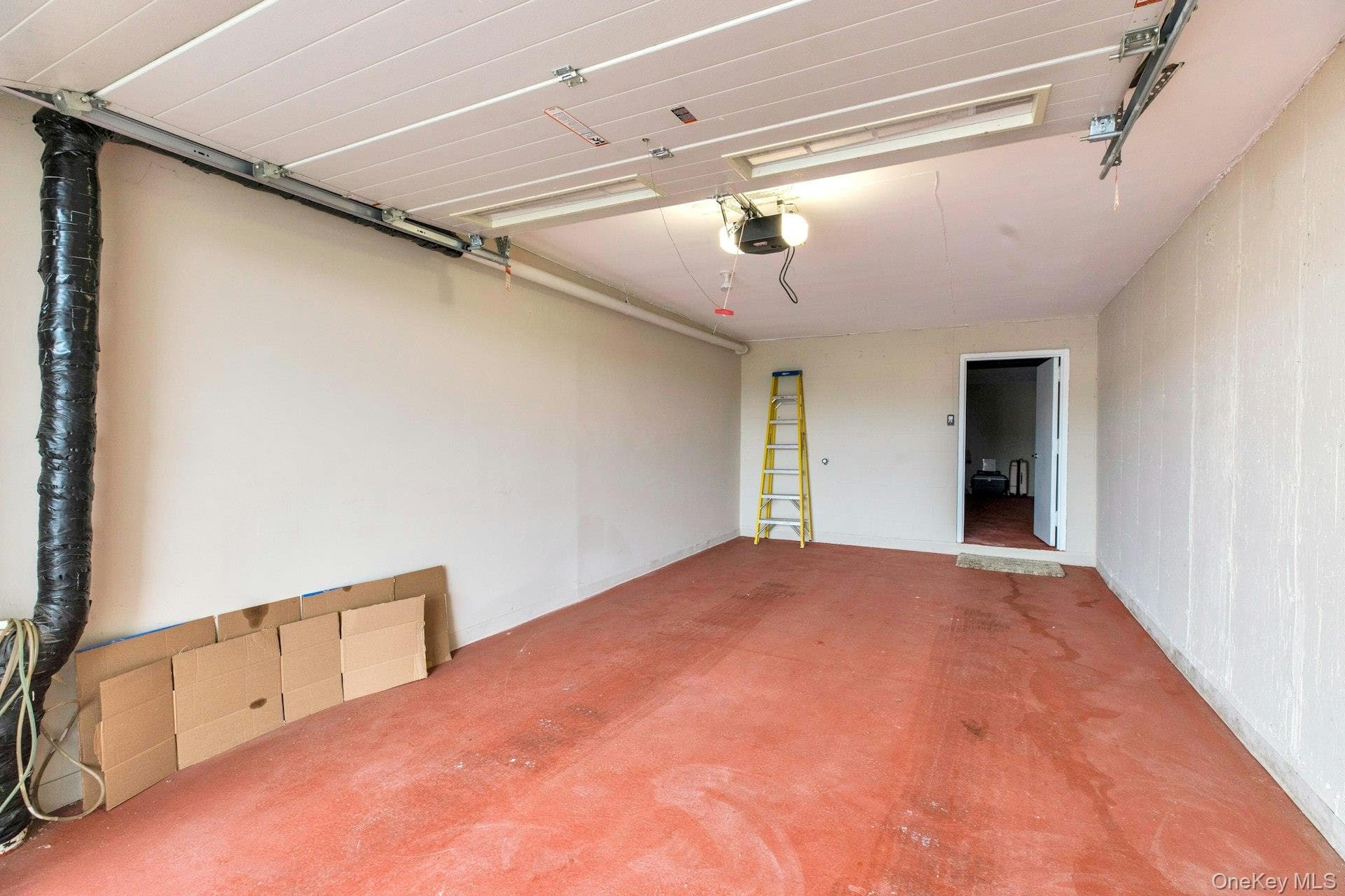 3104 Bluffs Drive thumbnail 25