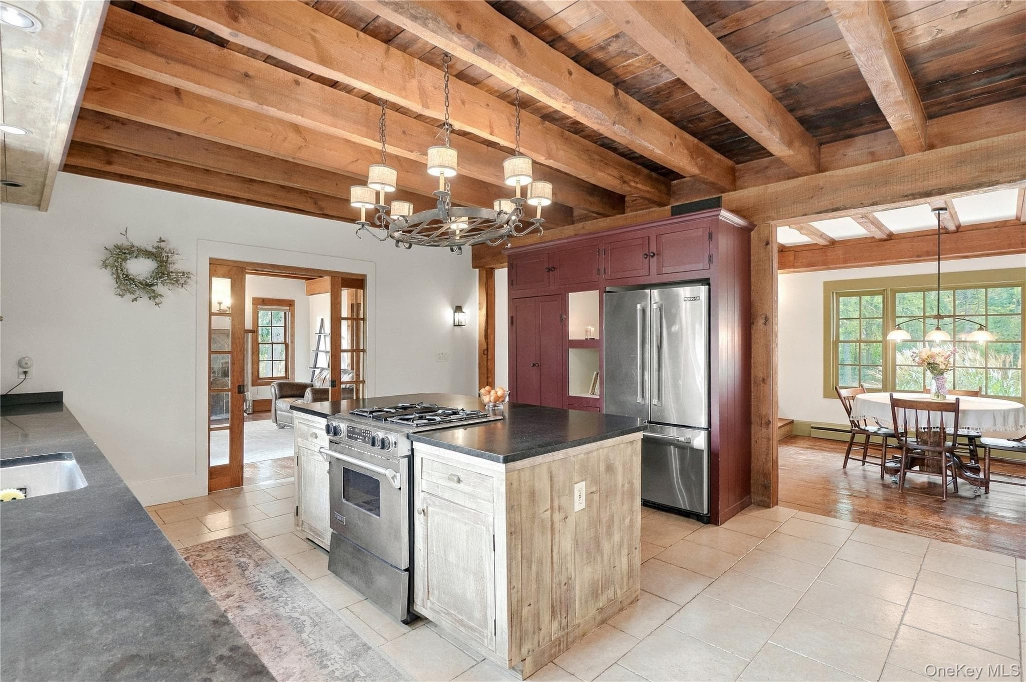 191 N Smith Road thumbnail 22