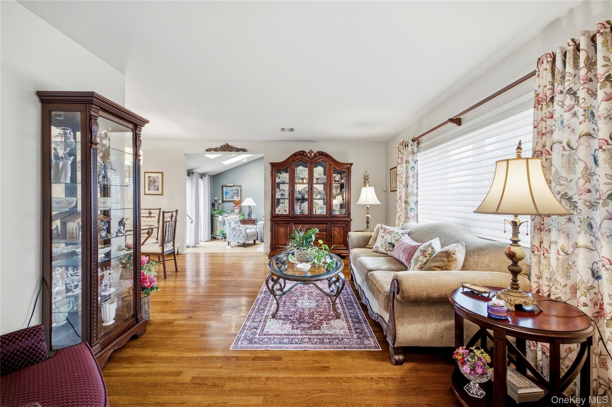 132 Yoakum Avenue thumbnail 4