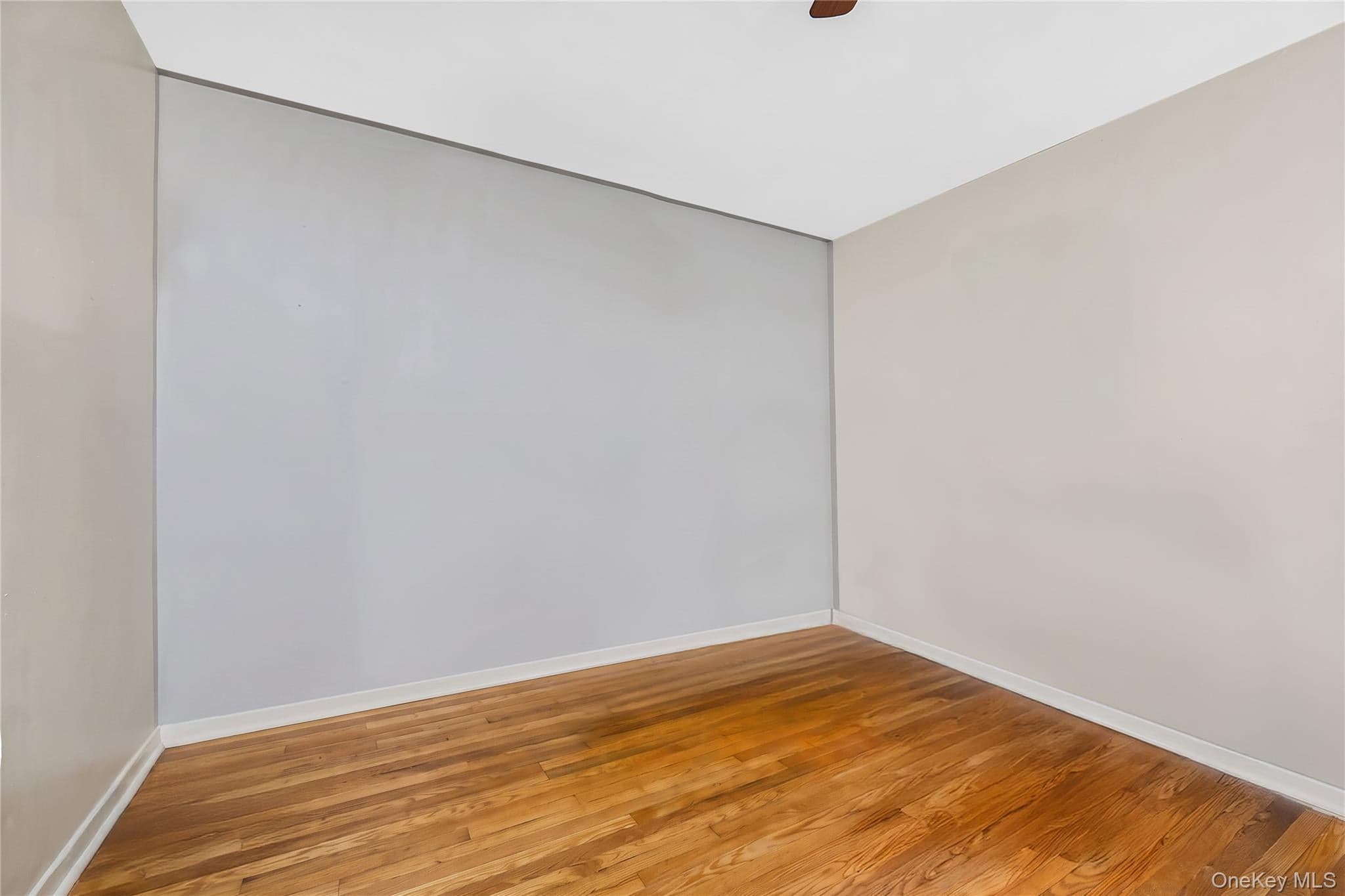 150 Norwood Avenue thumbnail 13