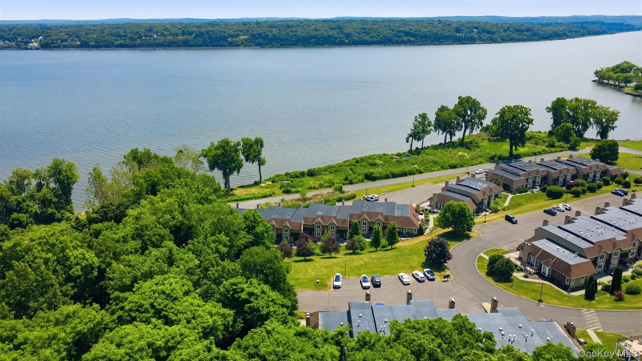 62 Riverview Mary Powell thumbnail 24