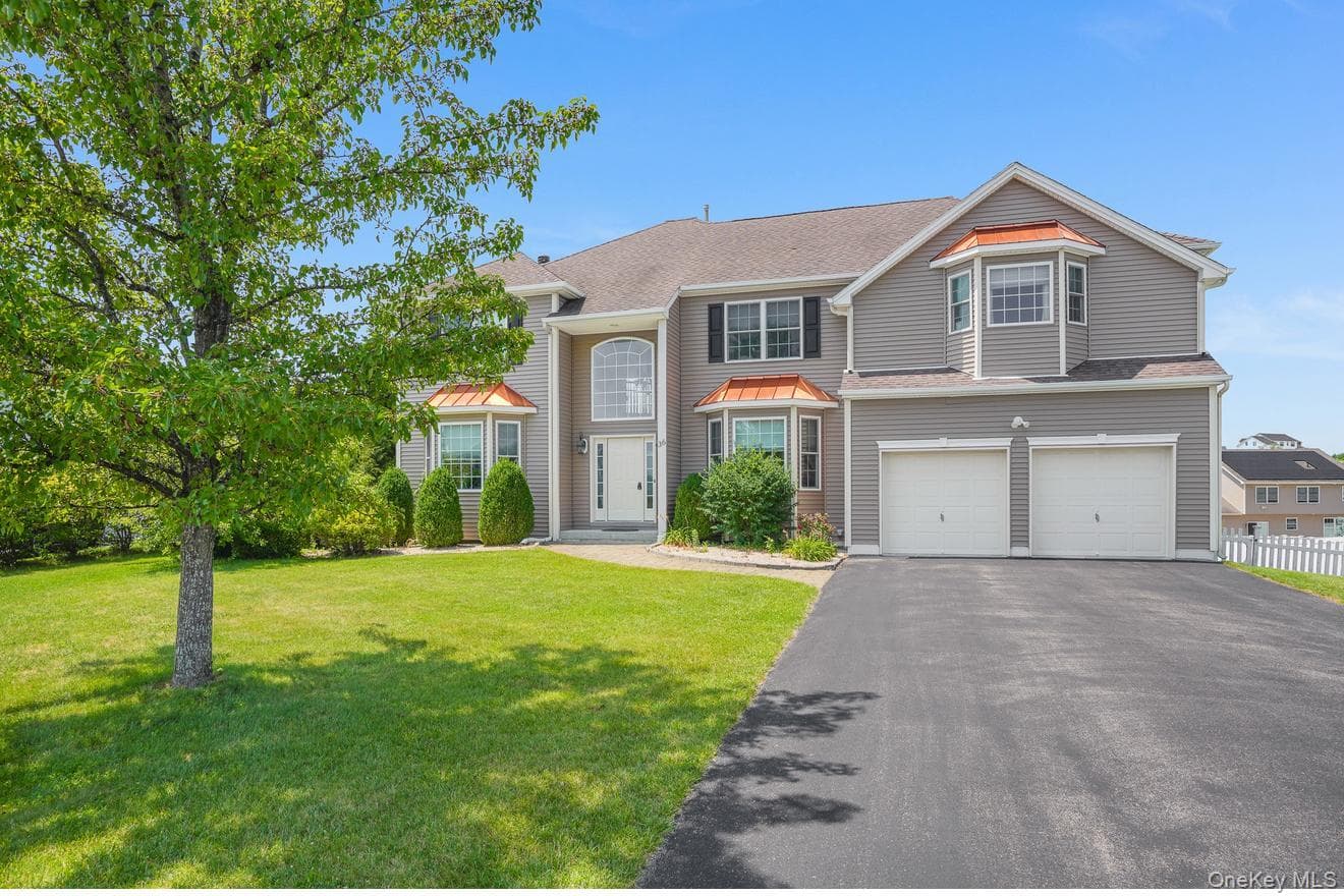 36 Thames Road, Poughkeepsie